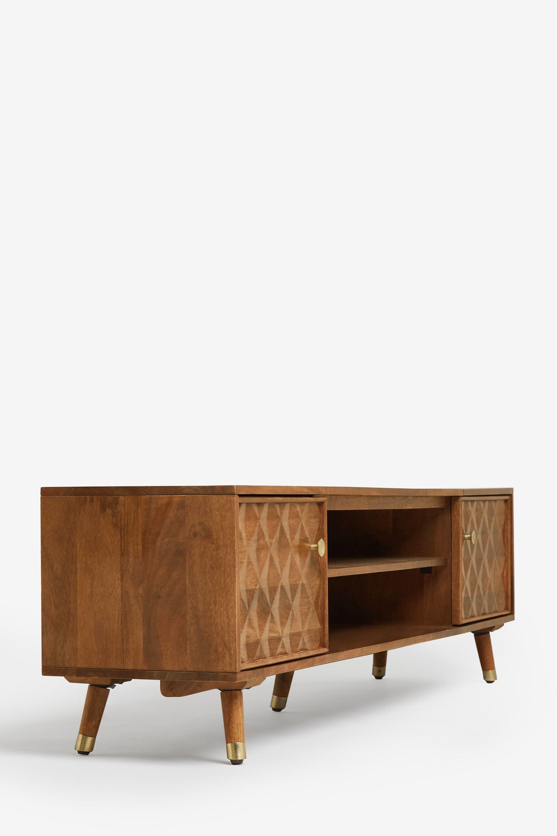 Lloyd next discount furniture