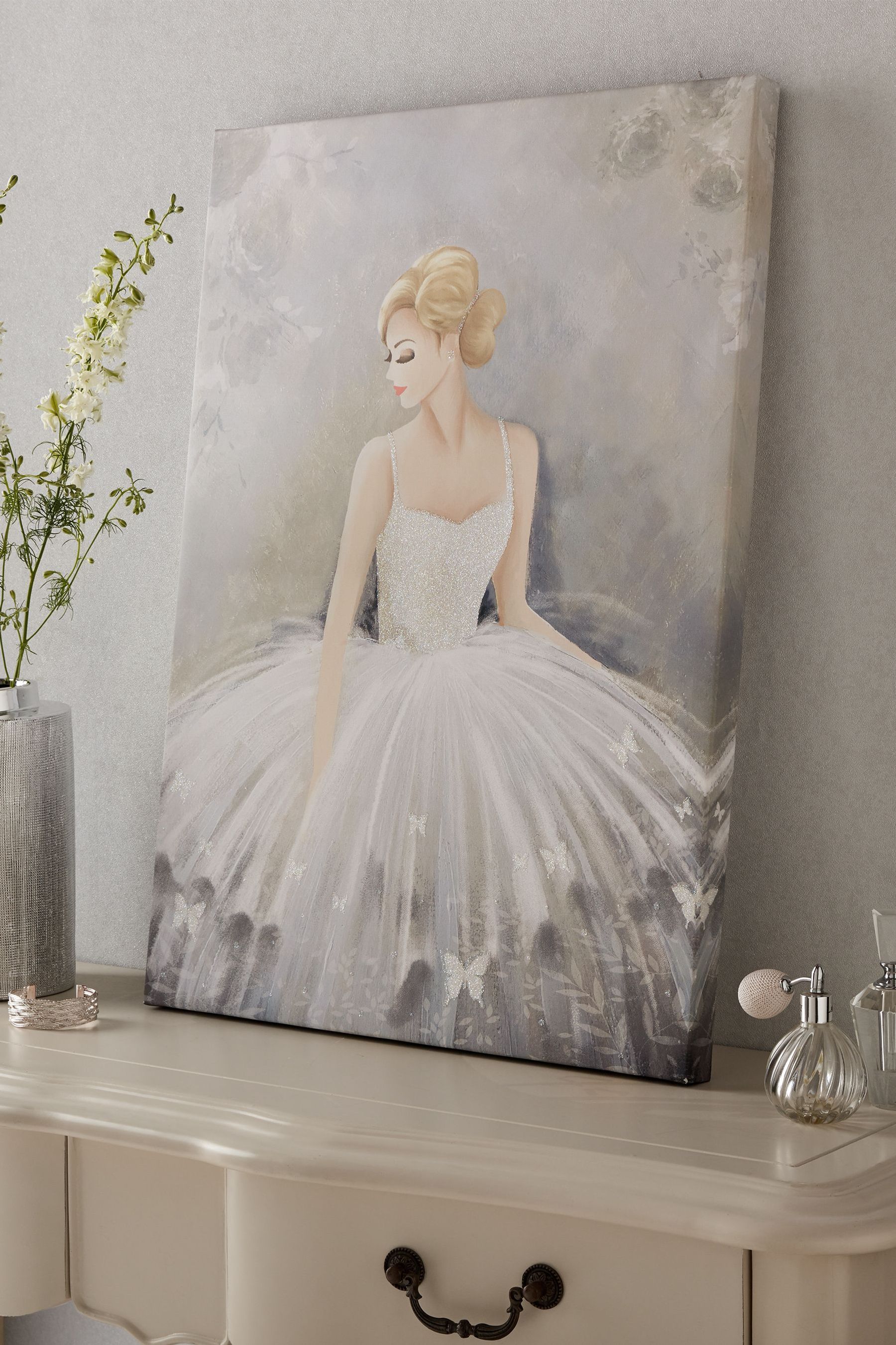 Ballerina canvas outlet