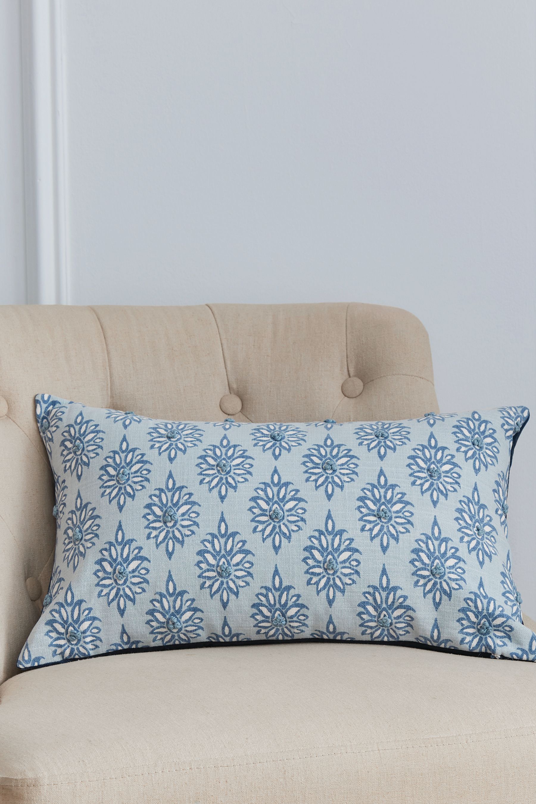 Blue rectangular cushion new arrivals