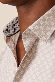 Neutral Brown Geometric Easy Iron Button Down Short Sleeve Oxford Shirt - Image 5 of 8