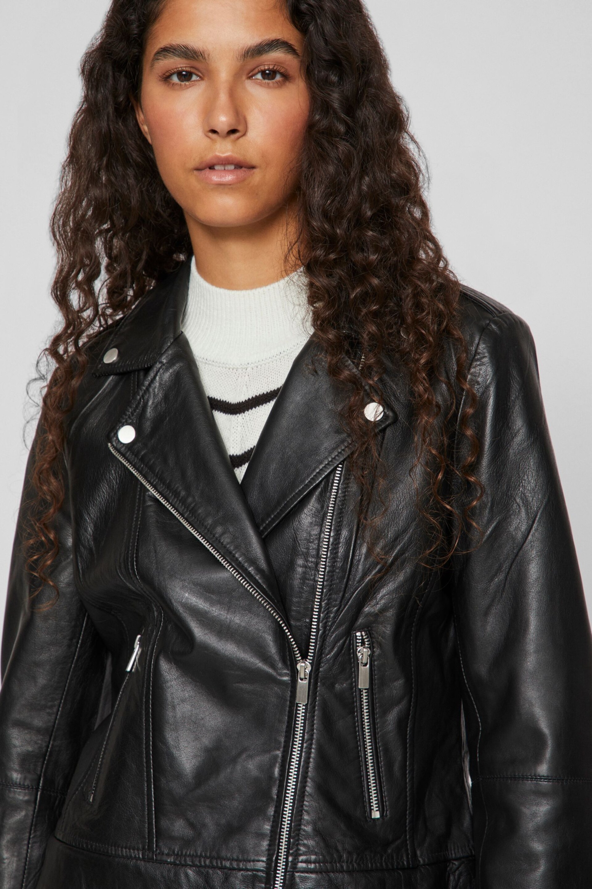 VILA Black Faux Leather Jacket - Image 4 of 7