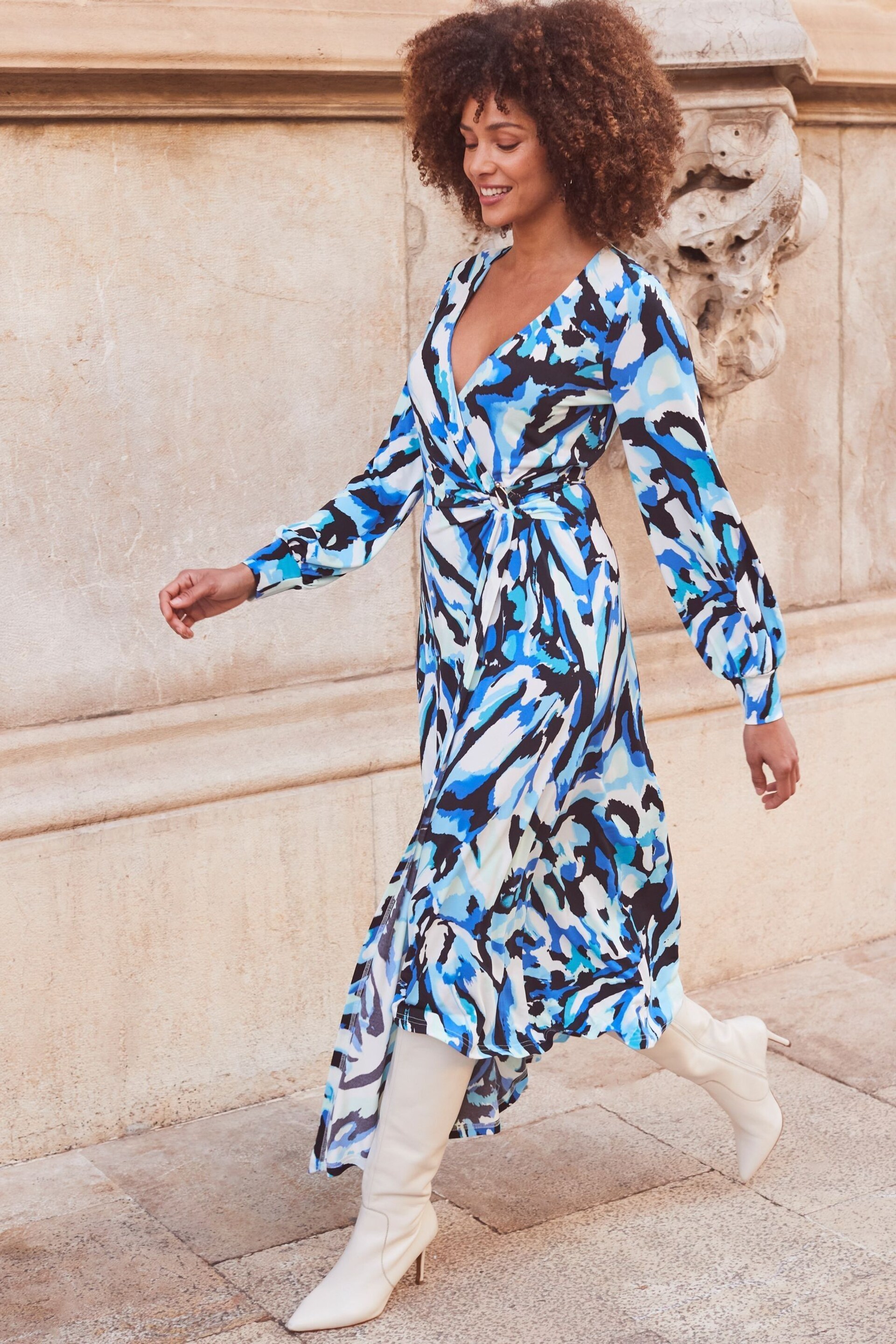 Sosandar Blue Print Blouson Sleeve Wrap Jersey Midi Dress - Image 4 of 6