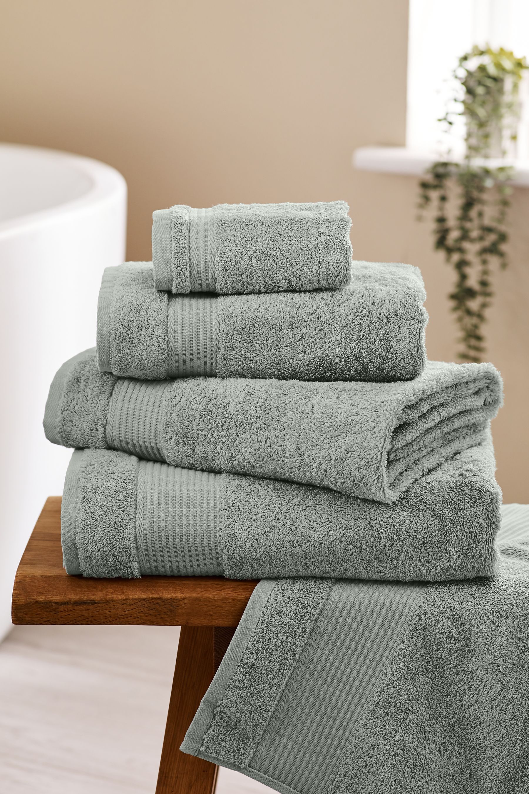 Green bath towels on sale sale
