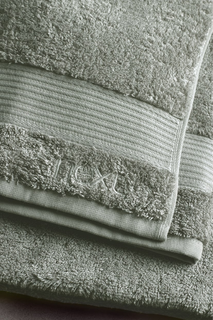 Green Sage Light Egyptian Cotton Towel - Image 5 of 6
