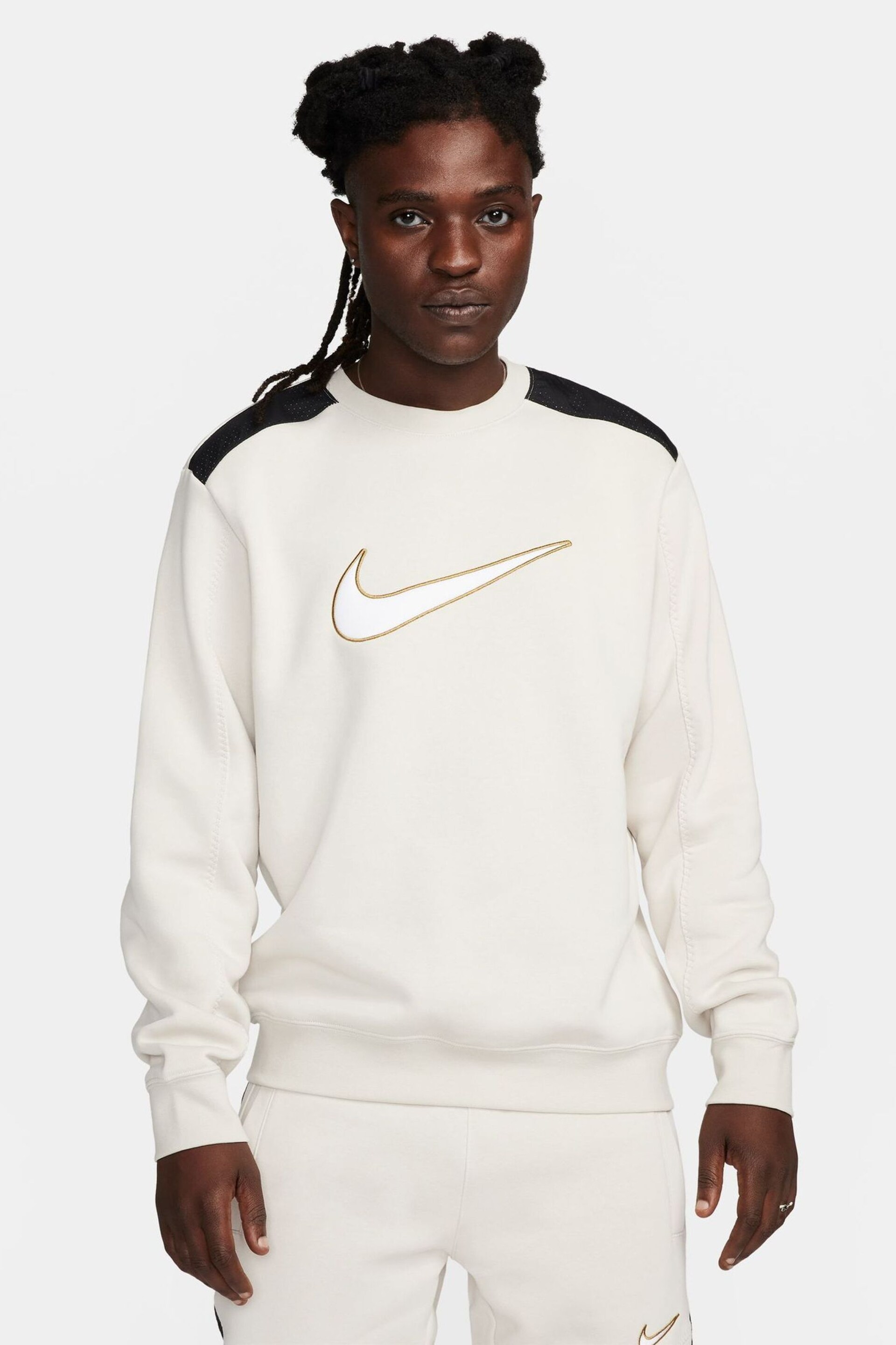 Nike Cream/Black Sportswear Colourblock Crew Sweatshirt - Image 1 of 6