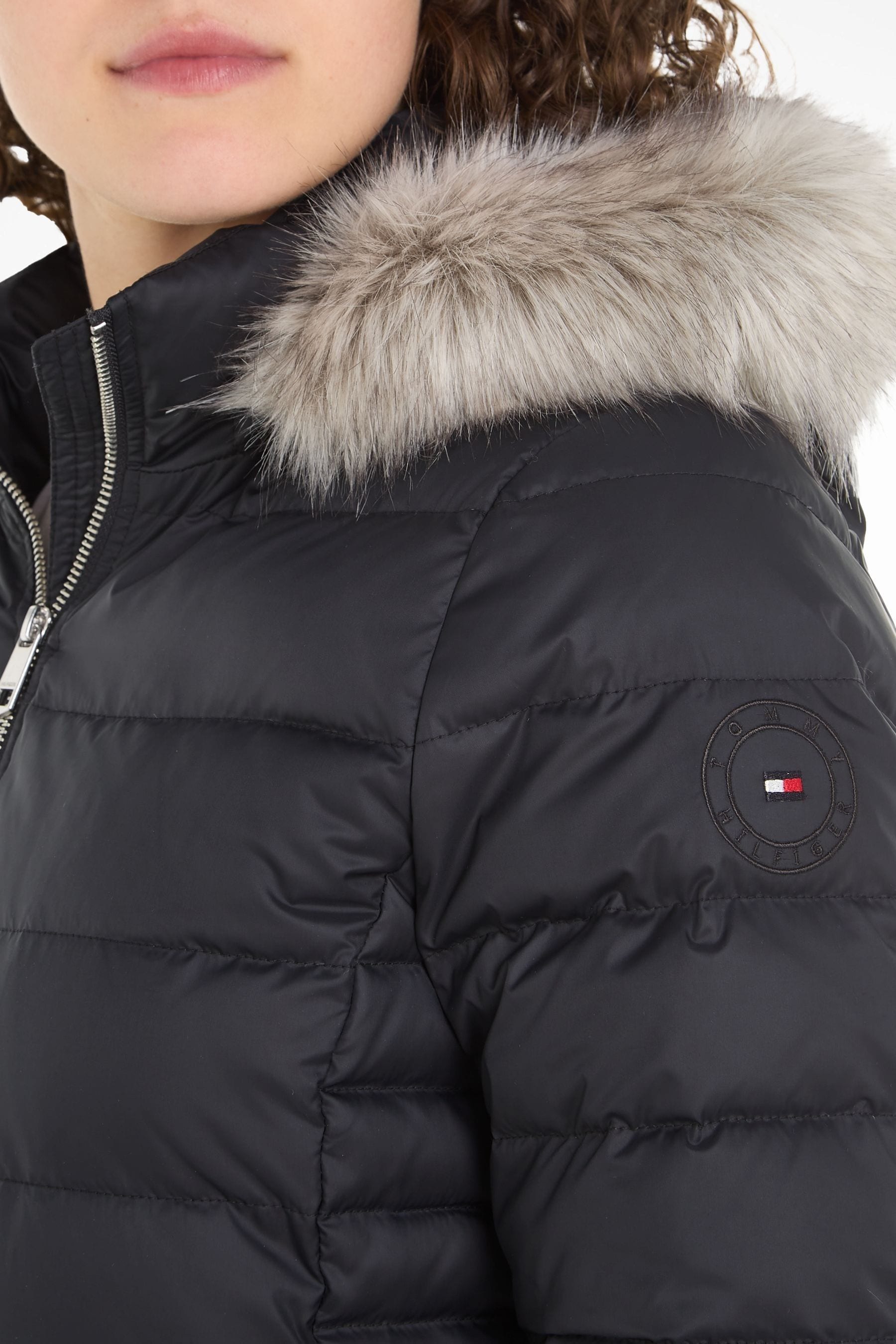 Tommy hilfiger store tyra down jacket