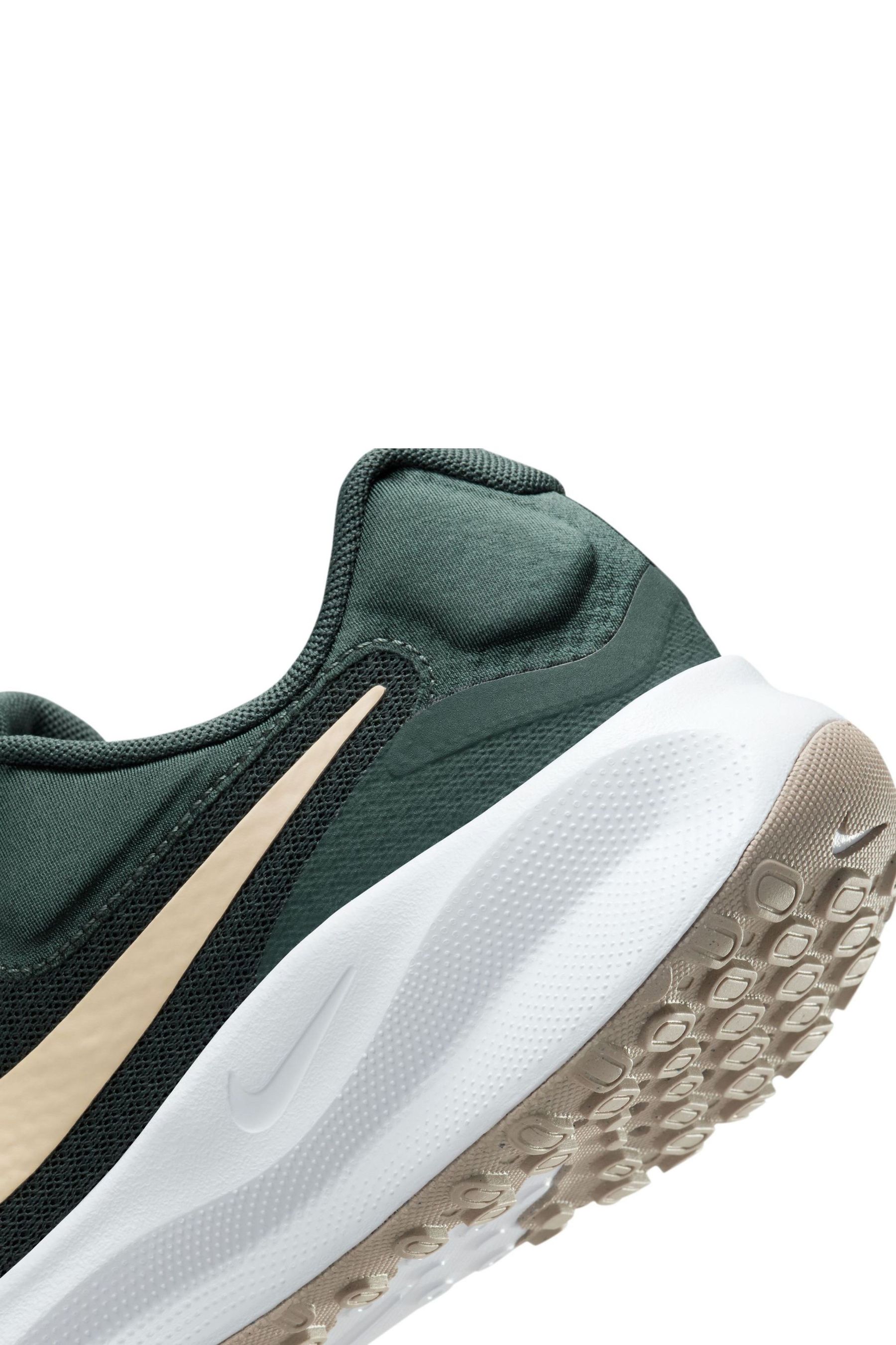 Disney nike roshe discount