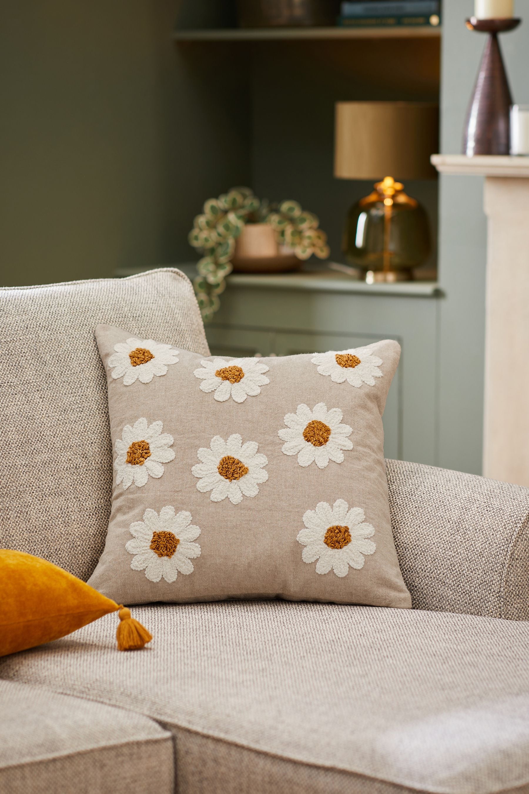 Daisy petite top blush velvet sofa