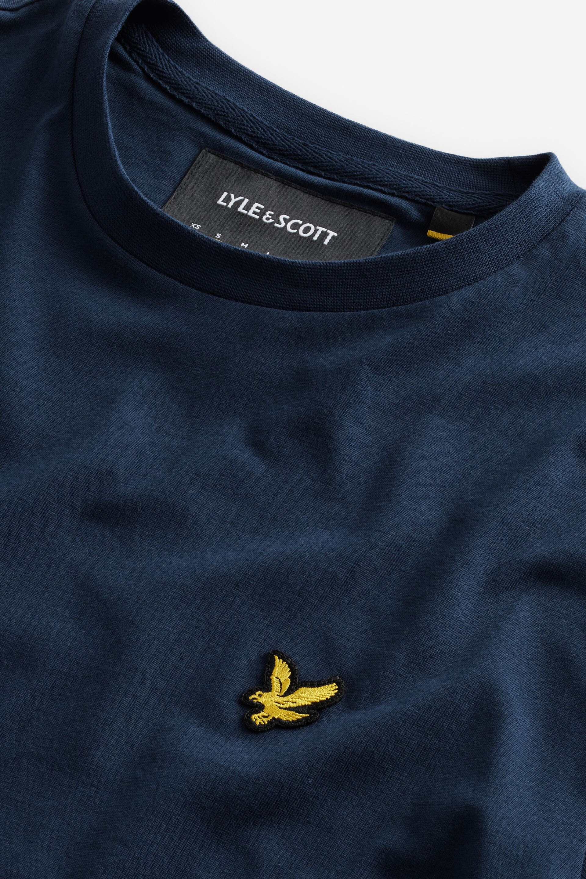 Lyle & Scott Crew Neck T-Shirt - Image 3 of 3