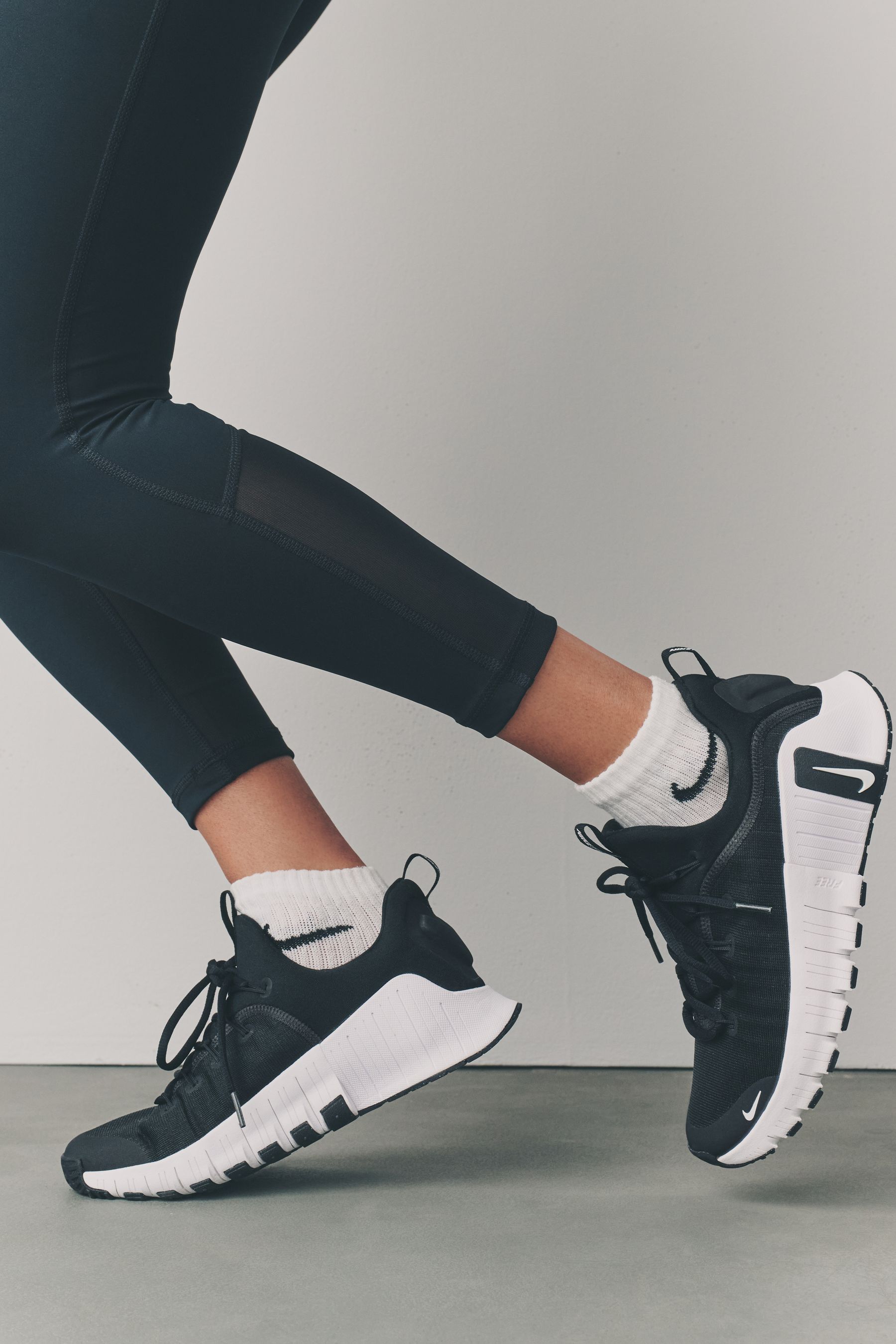 Nike Black Free Metcon 6 Training Trainers