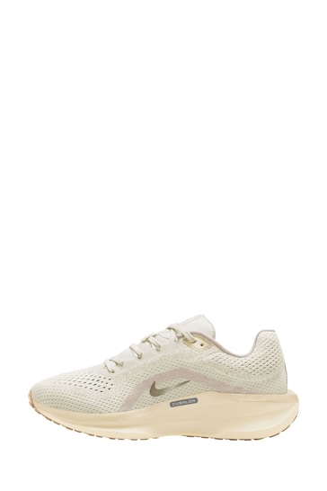 Nike Cream/Gold Winflo 11 Road Running Trainers