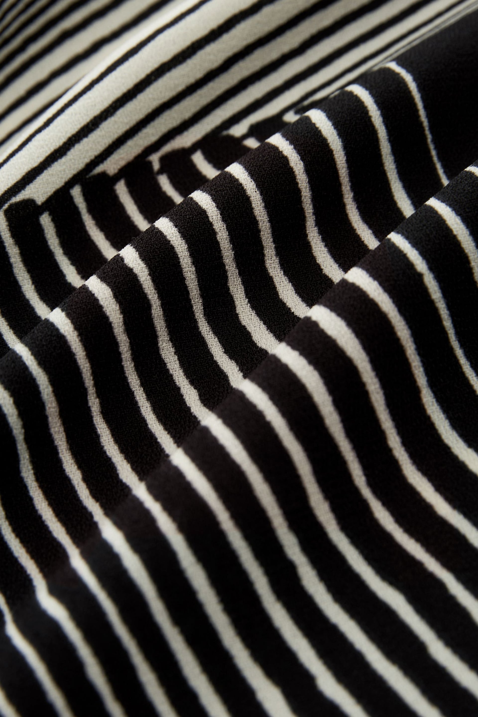 Monochrome Print V-Neck Contrast Stitch Long Sleeve Blouse - Image 7 of 7