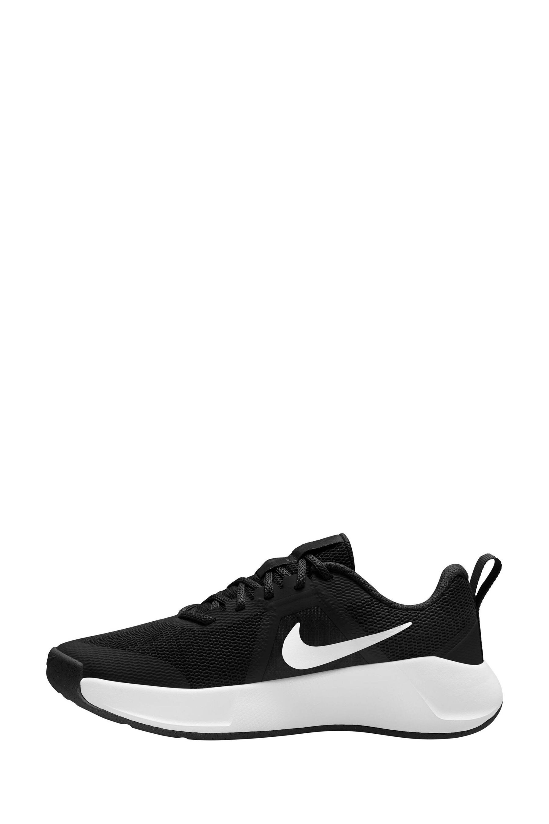 Black Nike MC Trainer 3 Gym Trainers