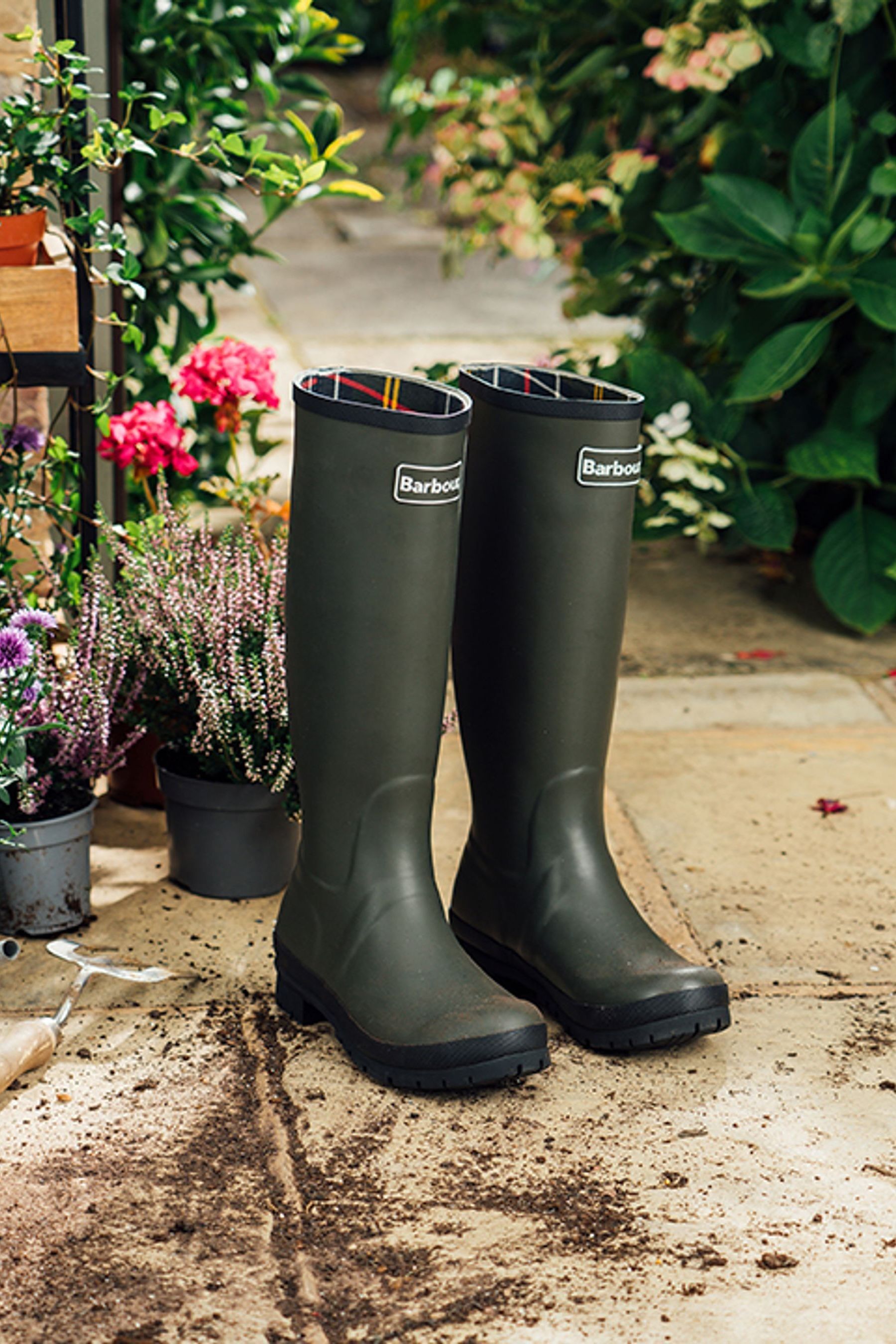 Barbour wide hotsell fit wellies