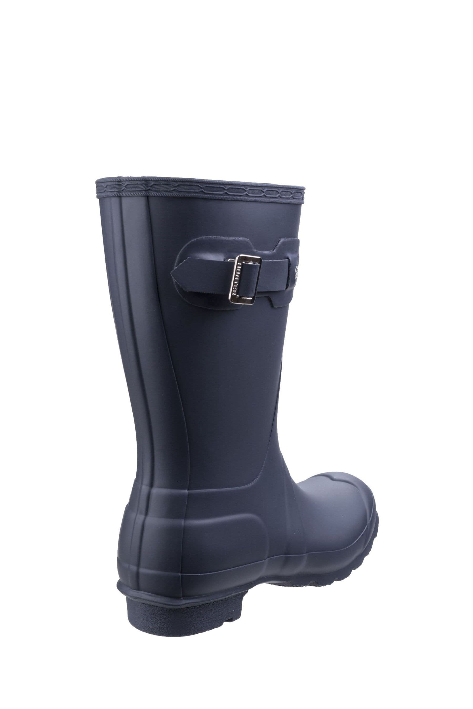 Short blue hotsell hunter boots
