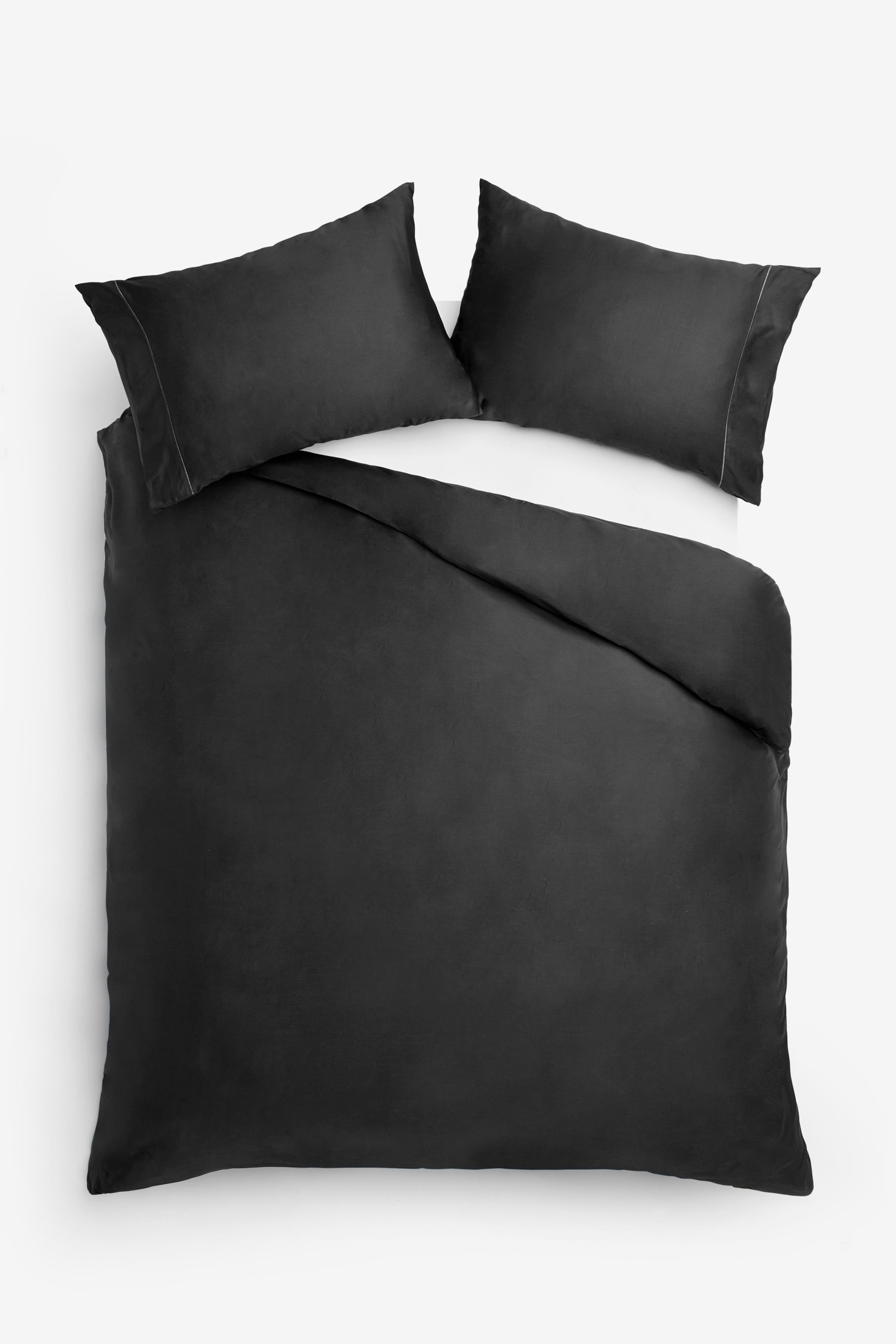 Black Collection Luxe 300 Thread Count 100% Cotton Sateen Satin Stitch Duvet Cover And Pillowcase Set - Image 3 of 3