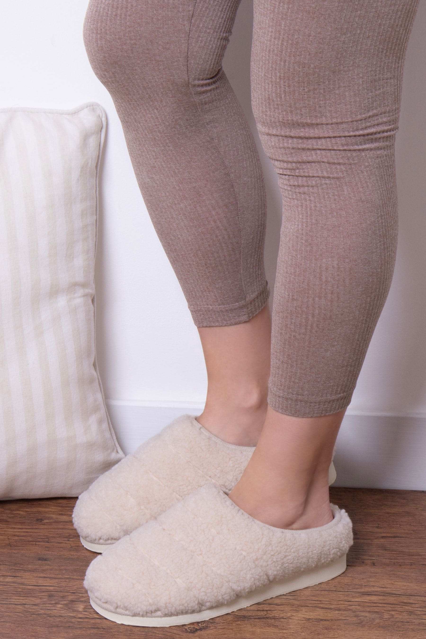 Totes mule hotsell slippers womens