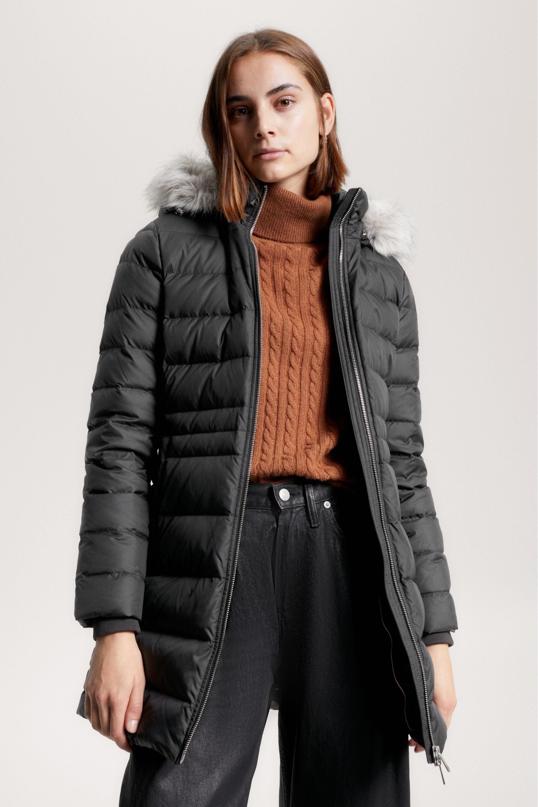 Tyra tommy sale hilfiger coat