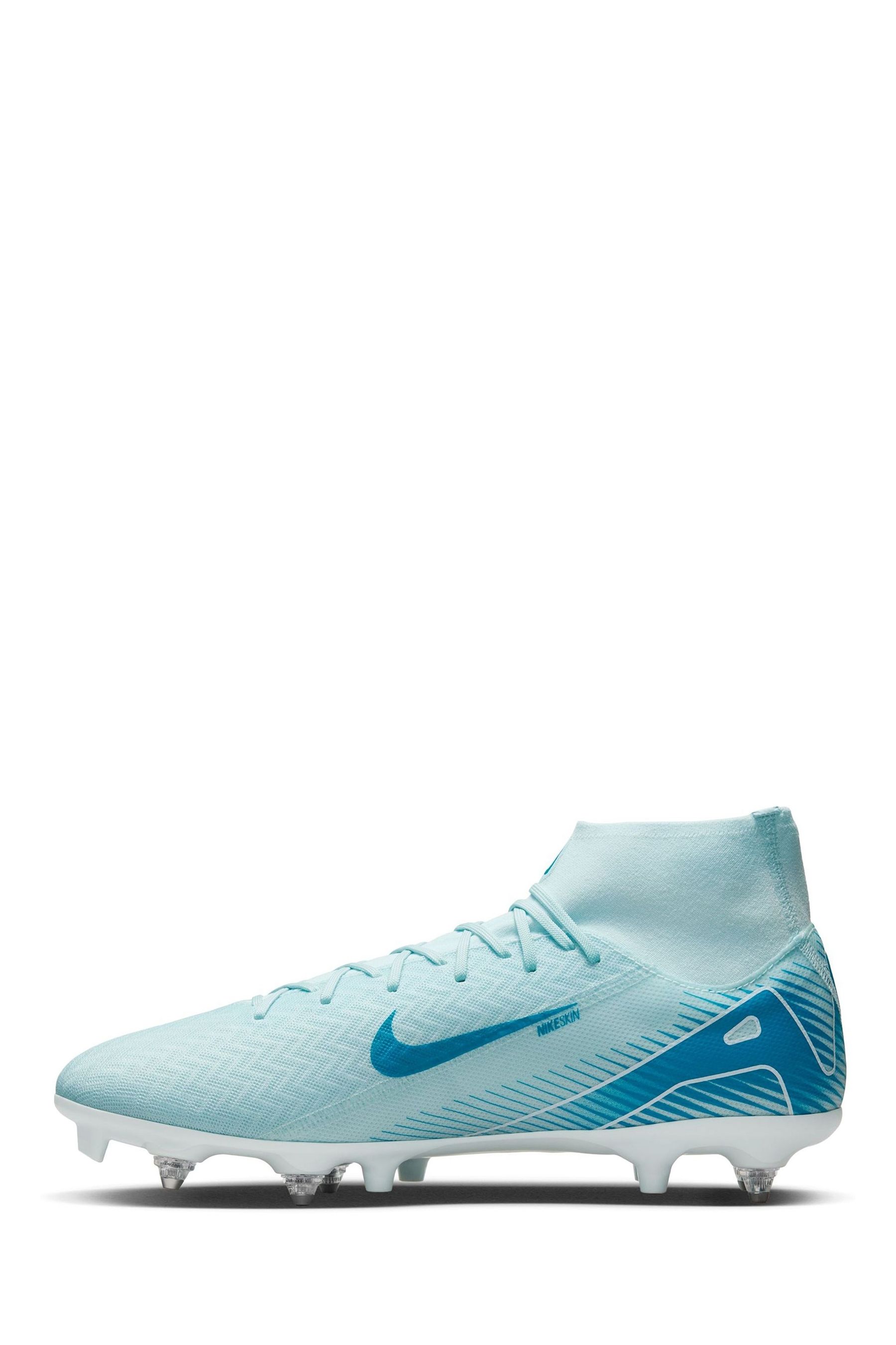 Soft nike best sale