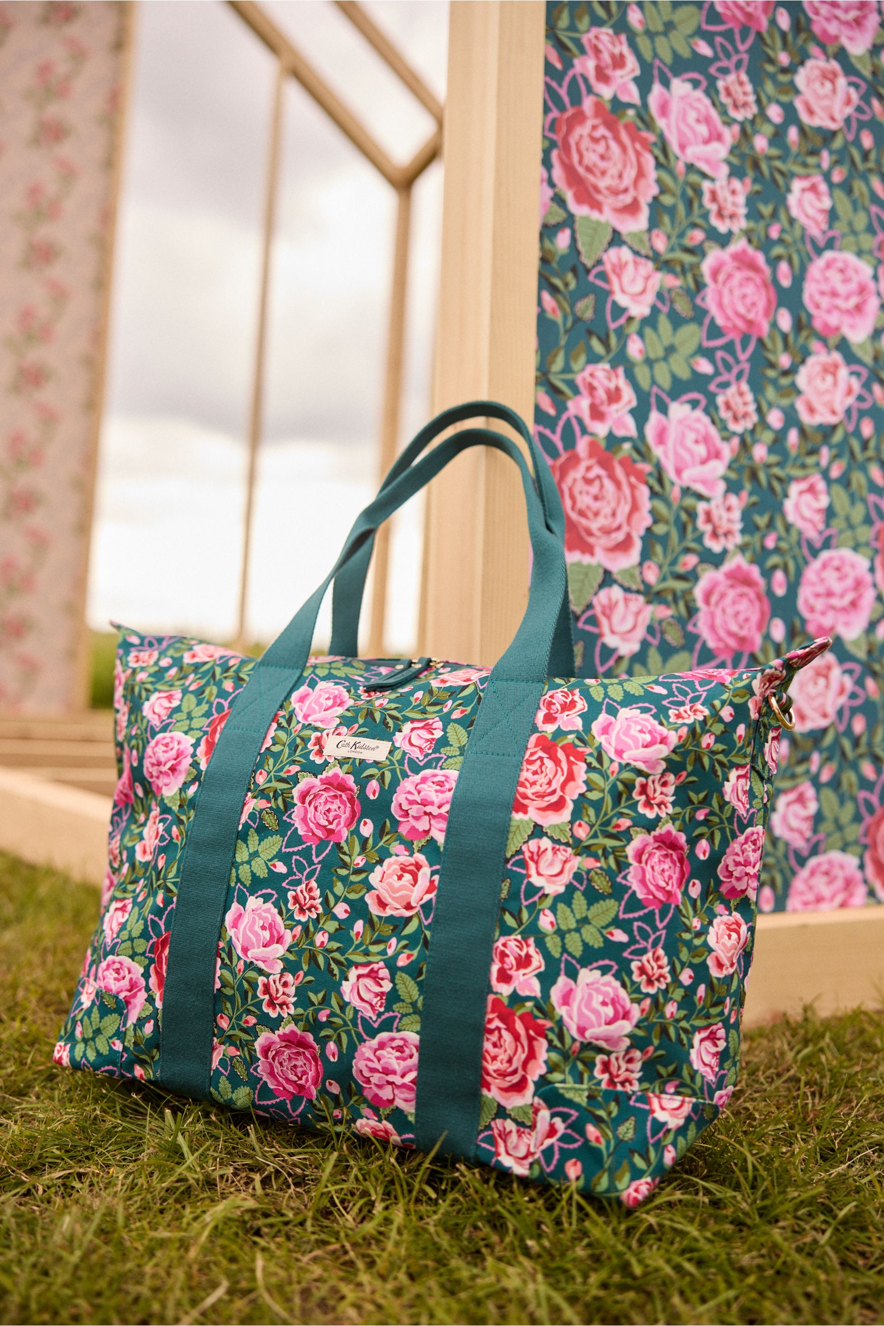 Cath kidston weekend bag sale deals