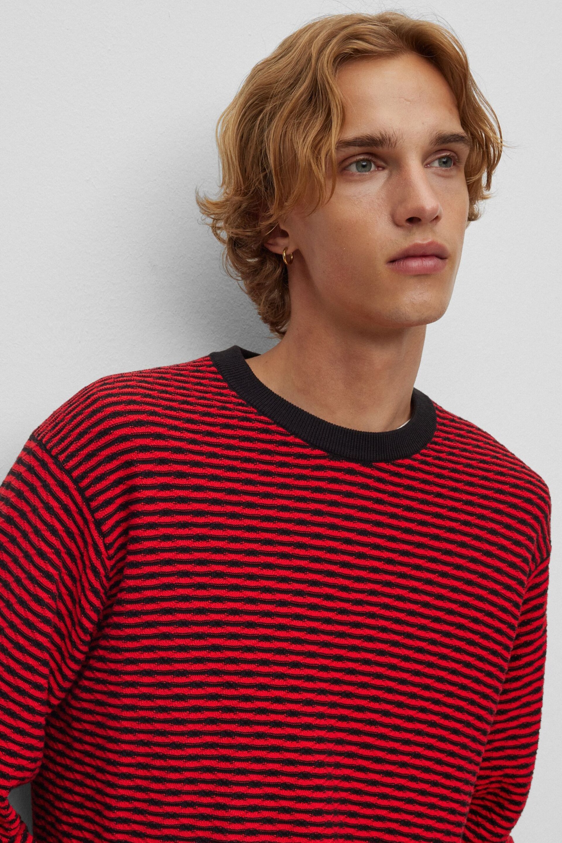 HUGO Sonderson Red Jumper - Image 4 of 5