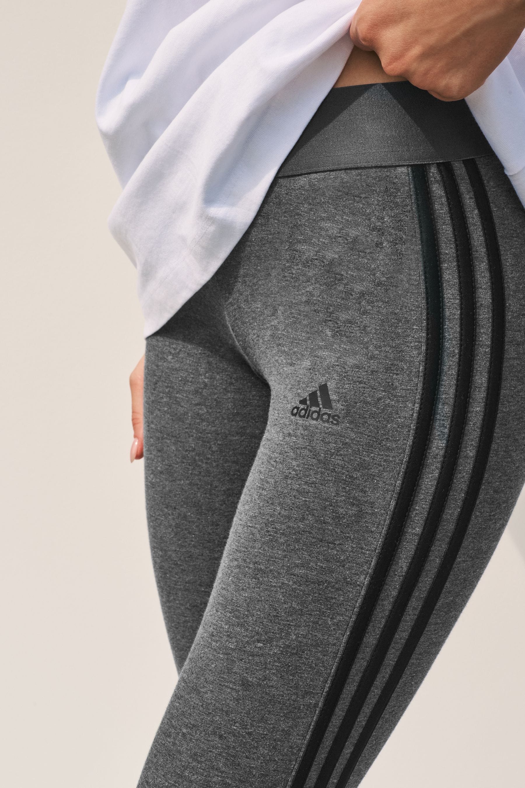 Acheter Gris Legging adidas Sportswear 3 bandes from Next Luxembourg