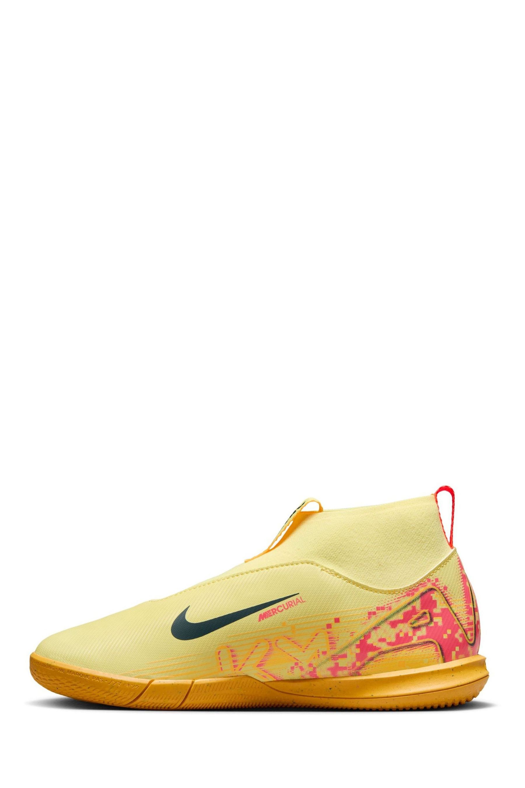 Nike boots australia hotsell
