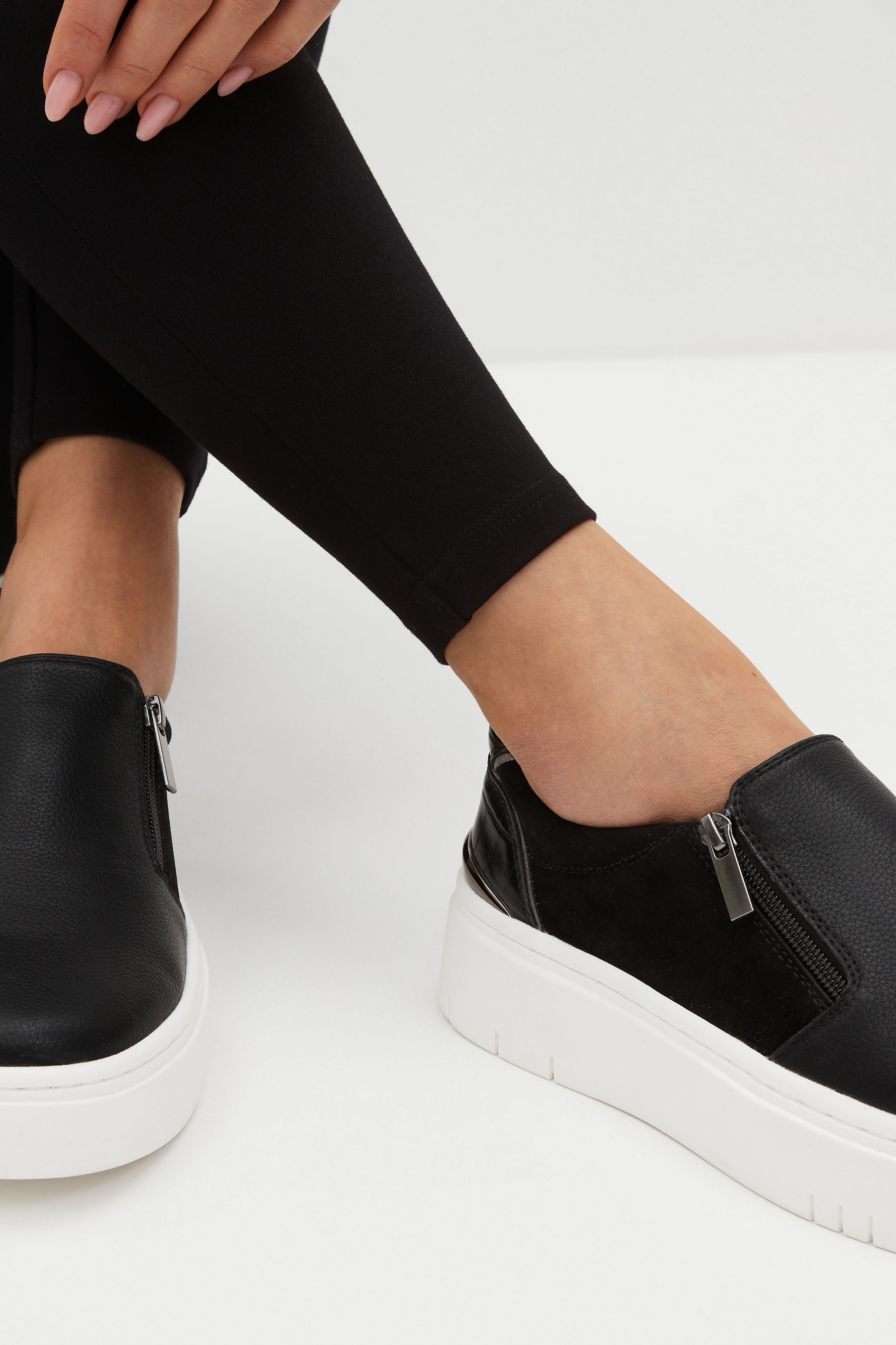 Zip side trainers cheap