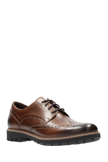 Clarks Tan Brown Batcombe Wing Shoes