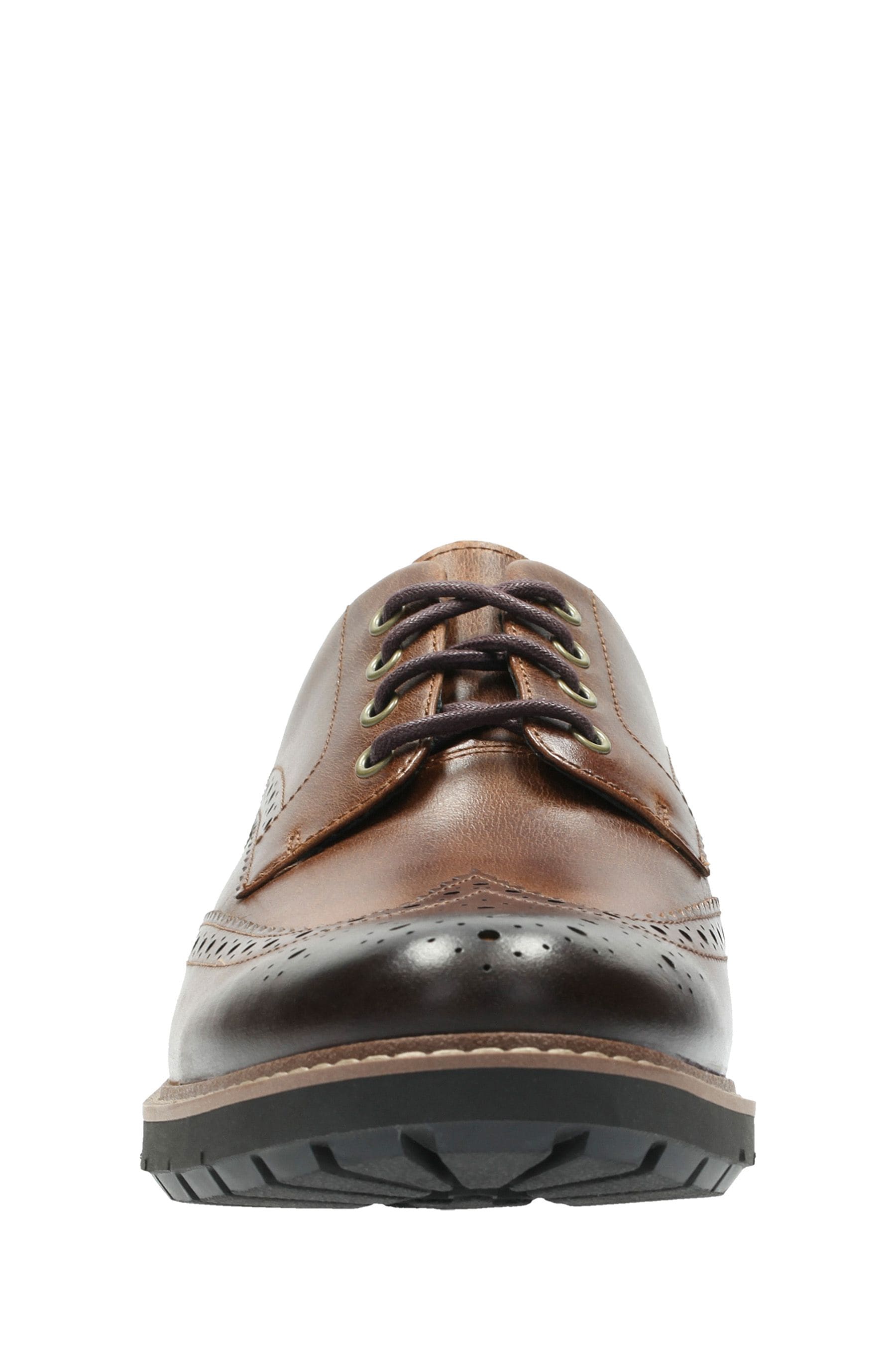 Clarks batcombe wing dark clearance tan