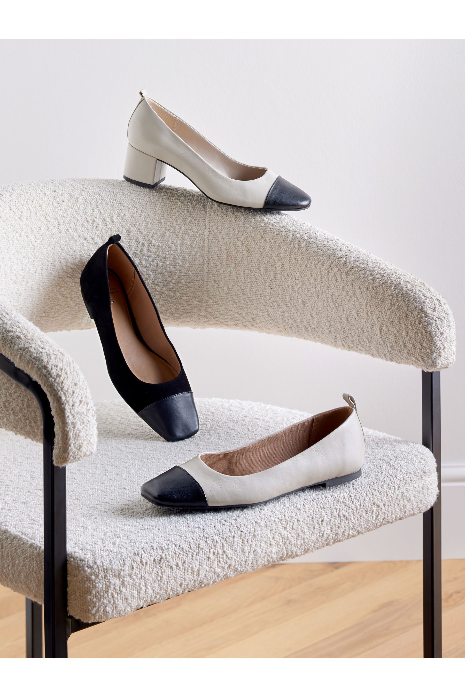 Wide on sale heel caps