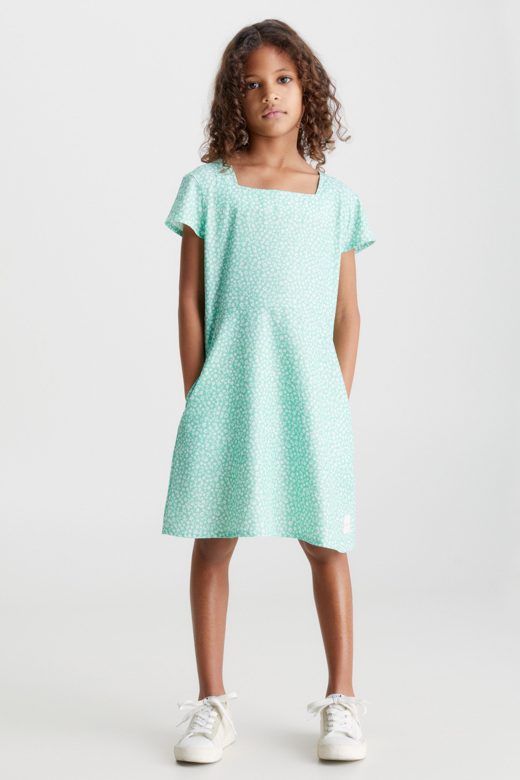 Girls green summer dress best sale