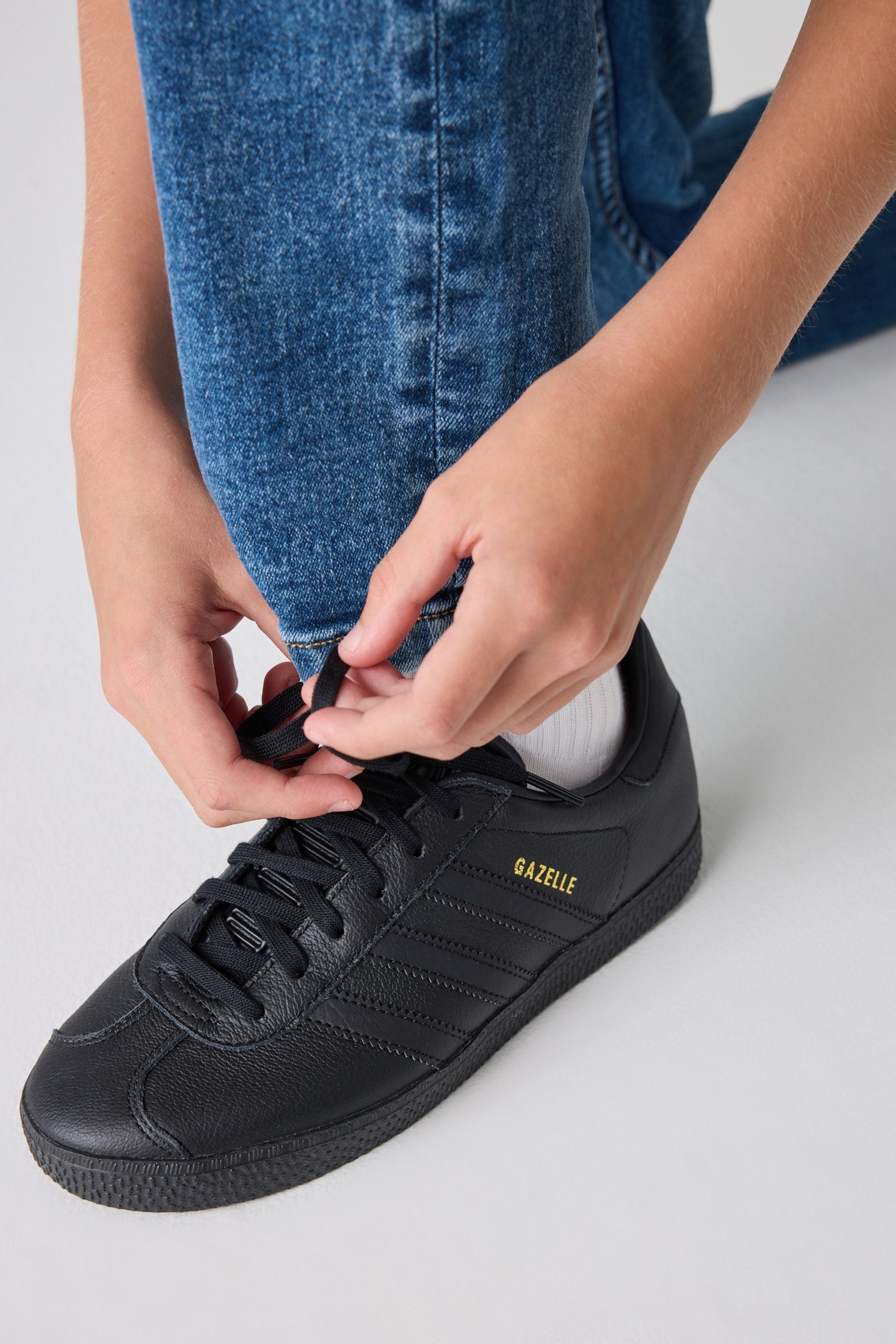 Black leather trainers adidas store