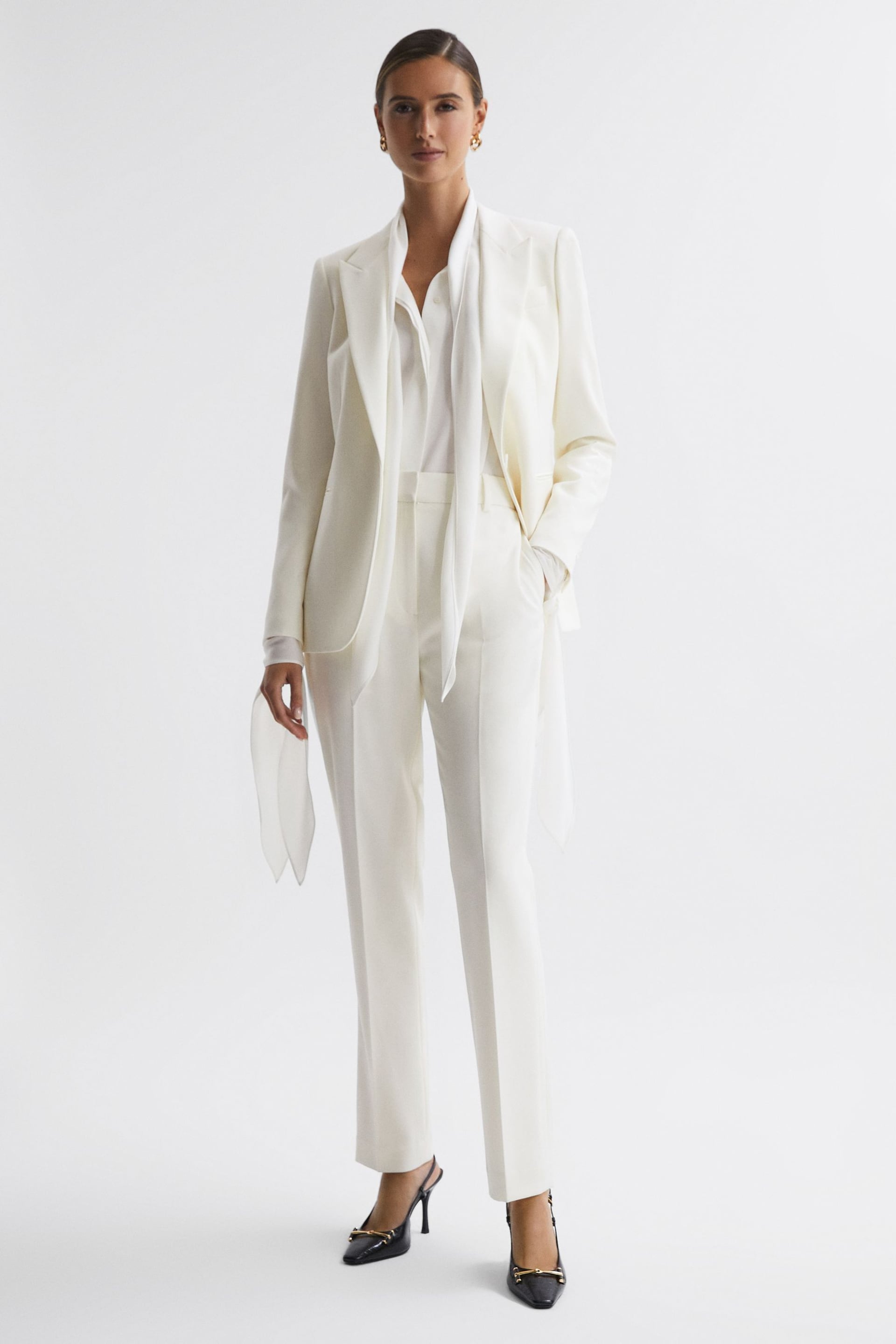 Reiss Off White Mila Tailored Fit Single Breasted Wool Suit Blazer - Image 3 of 6