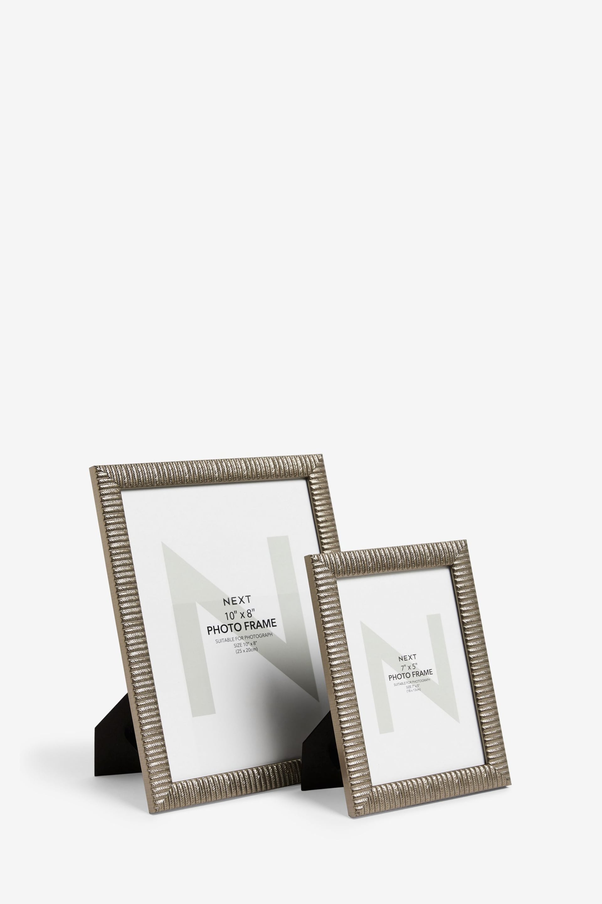 Set of 2 Silver Textured Photo Frames - Image 4 of 4