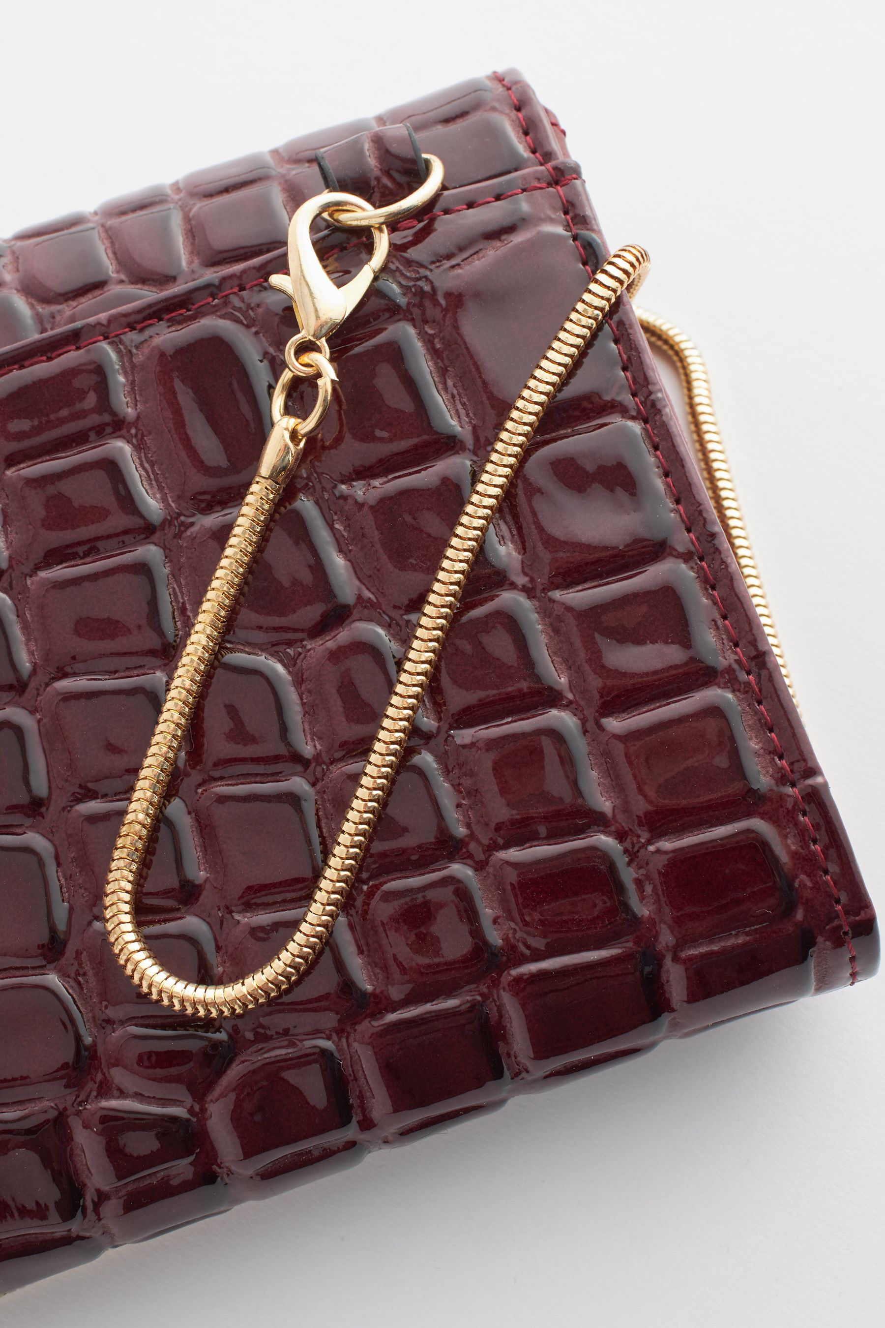 Berry clutch bag store
