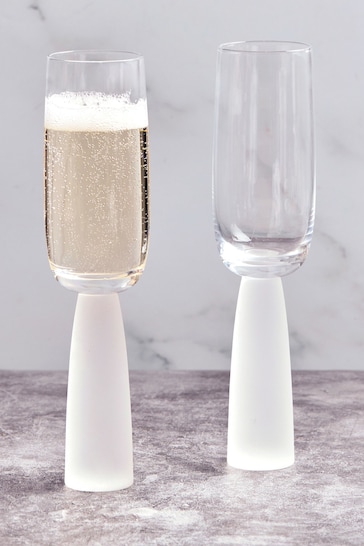 The DRH Collection Set of 2 Clear Oslo Champagne Flutes