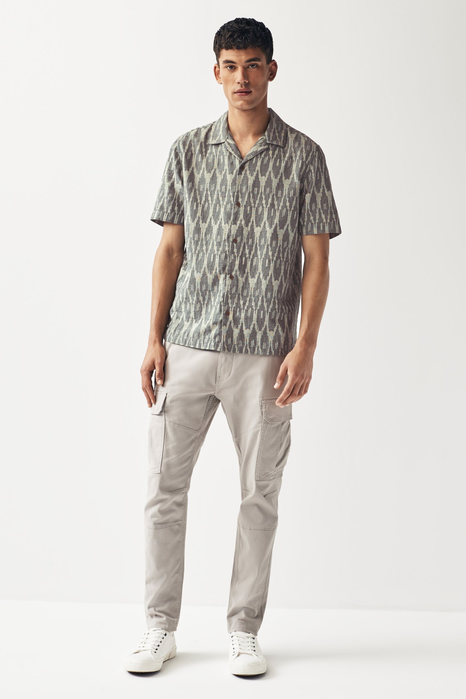 Grey Textured Short Sleeve Shirt With Cuban Collar - Image 2 of 7