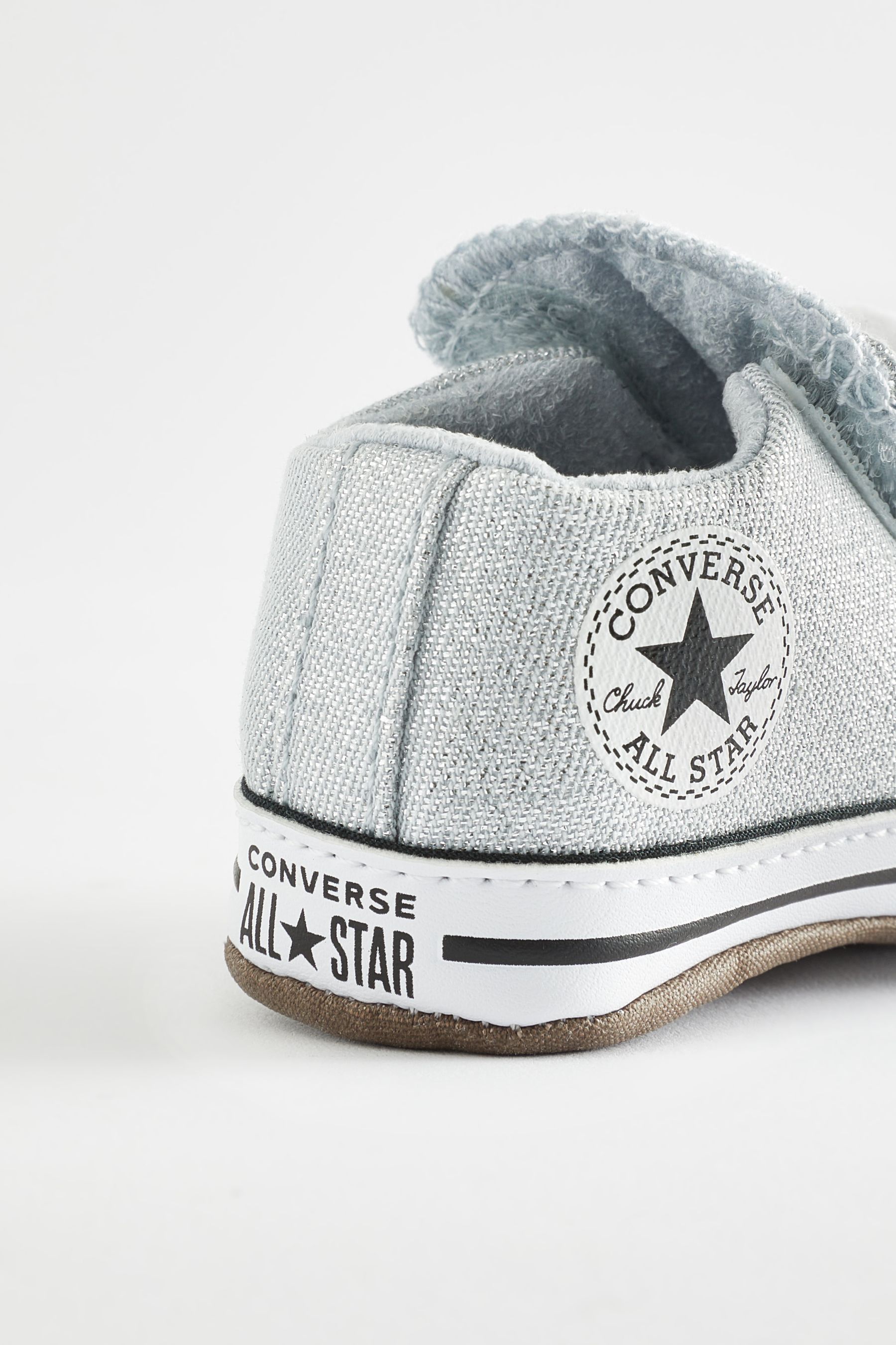 Women's unisex chuck taylor all sales star glitter accent low top sneaker