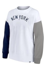 Fanatics New York Yankees Fundamentals Fleece White Crew Top Womens - Image 2 of 3