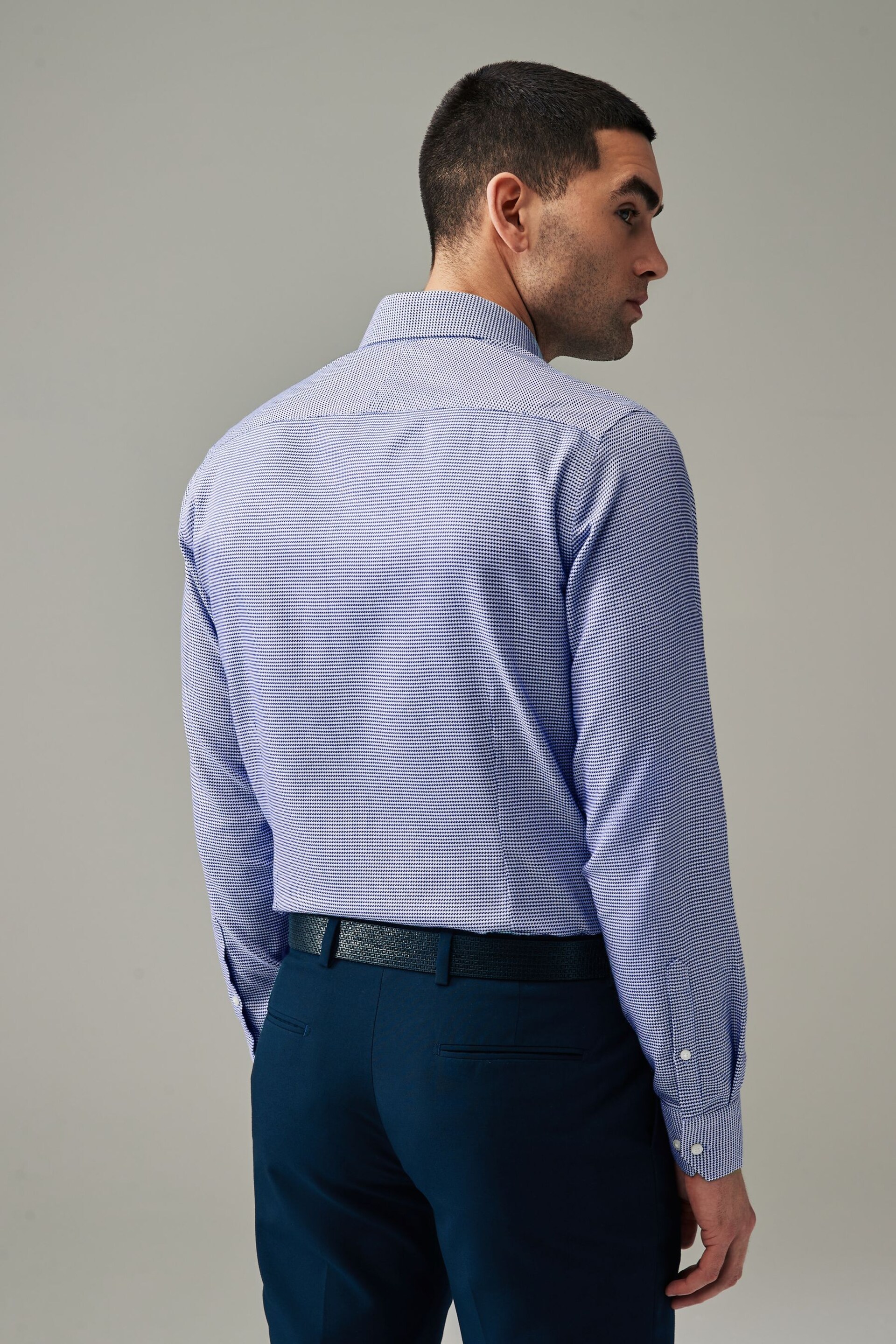 Navy Blue/White Textured Slim Fit Signature Super Non Iron Single Cuff Shirt with Cutaway Collar - Image 2 of 7