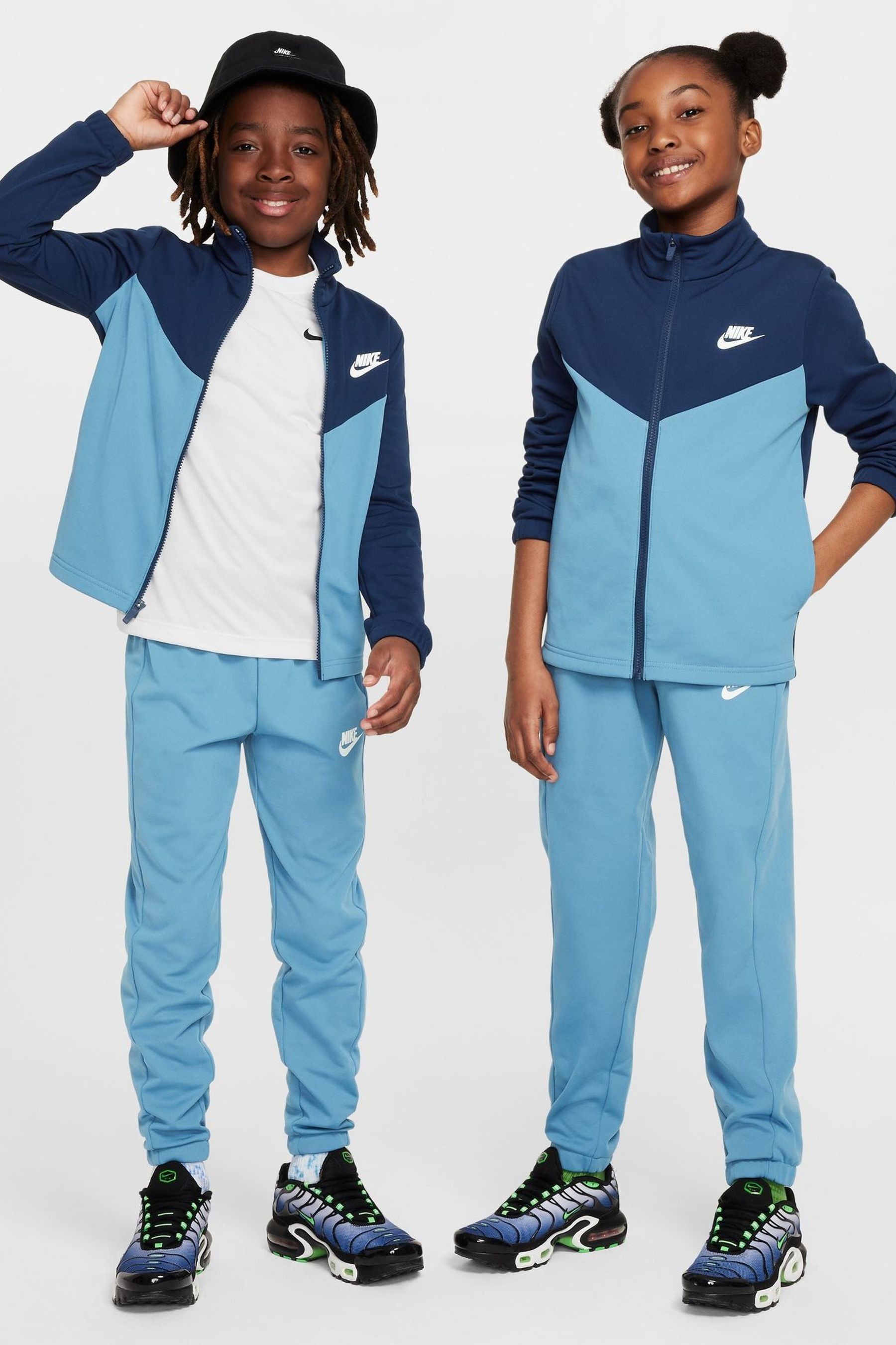 Nike poly tracksuit junior shop