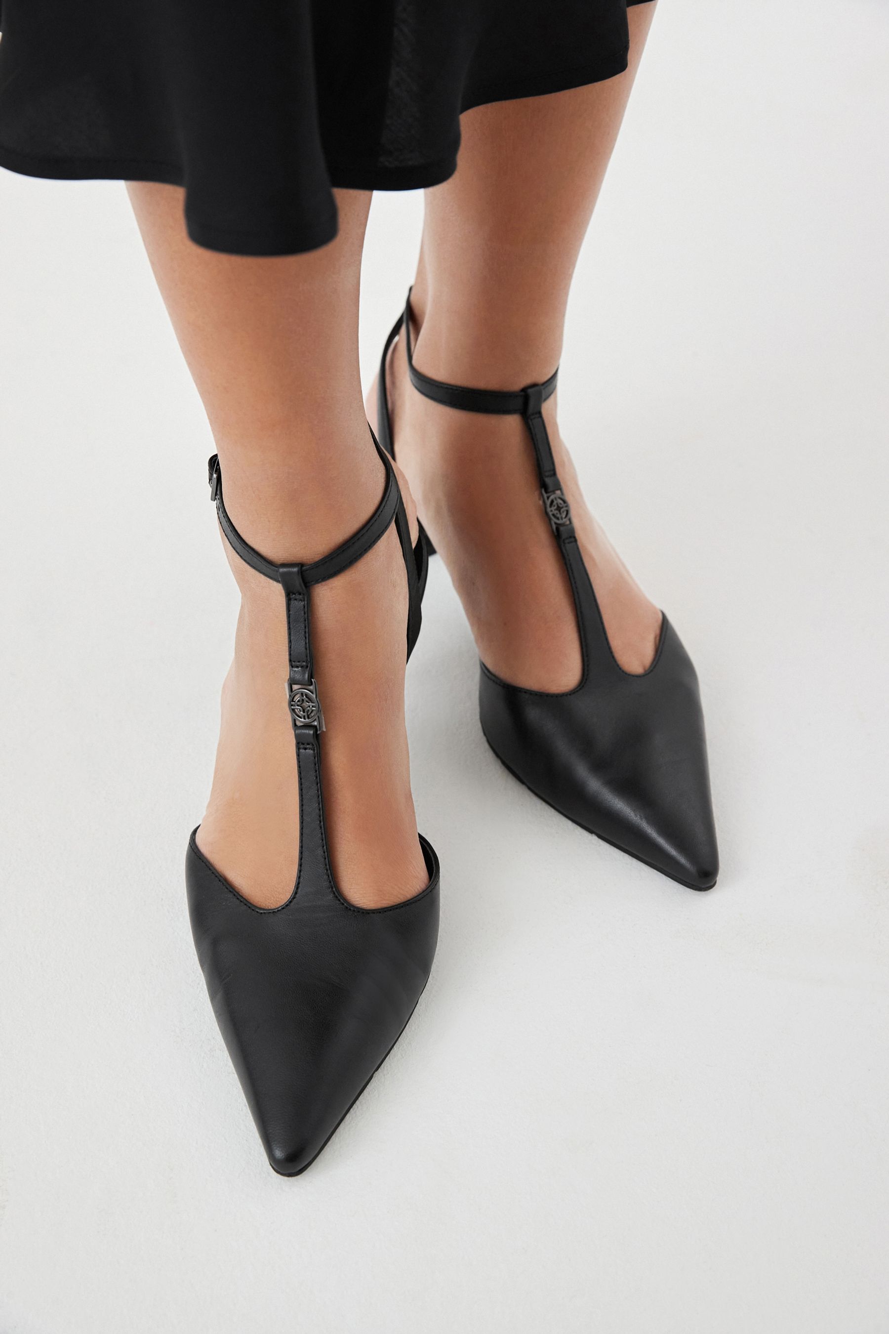 T bar pointed heels hotsell