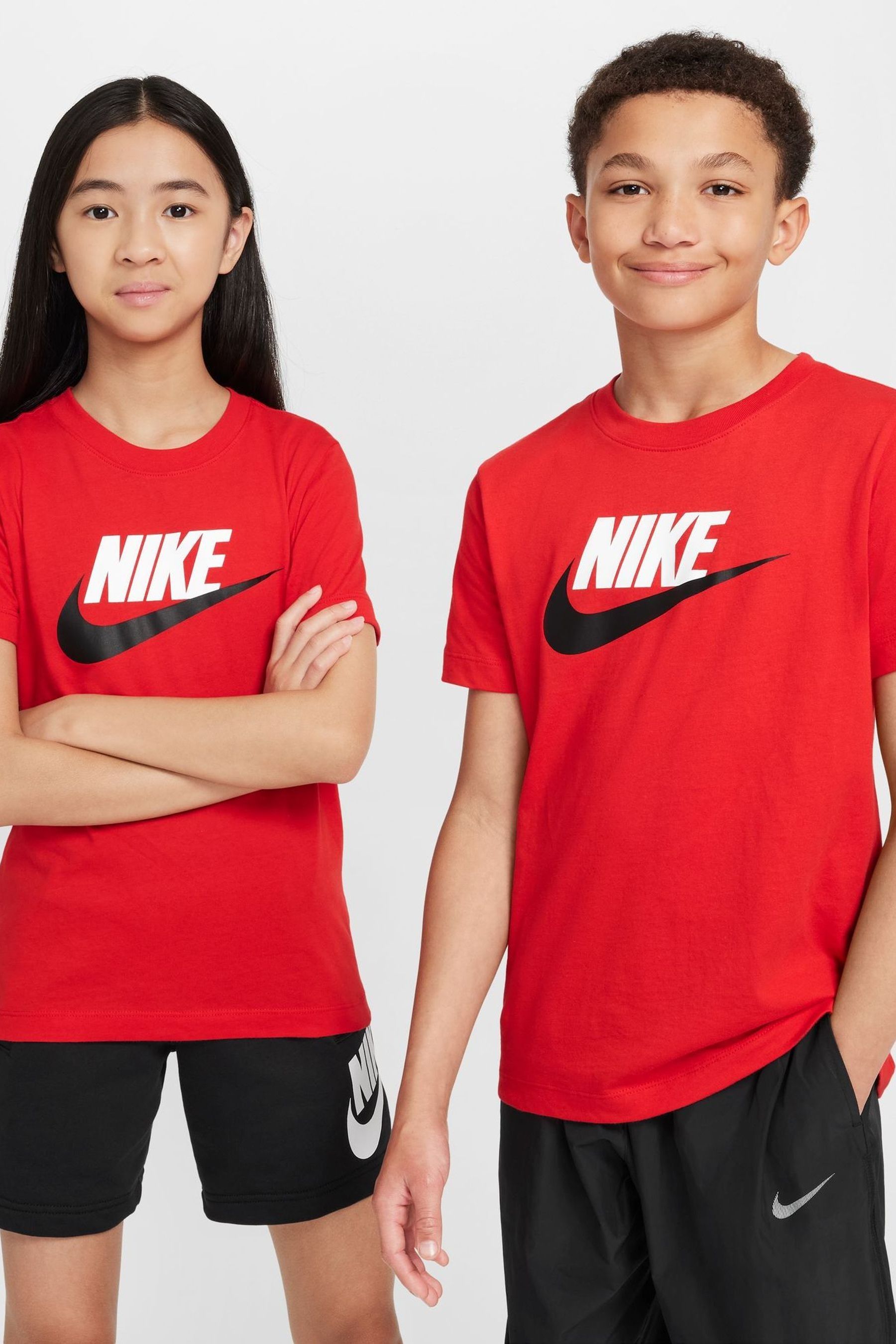 Red nike tee shirt clearance
