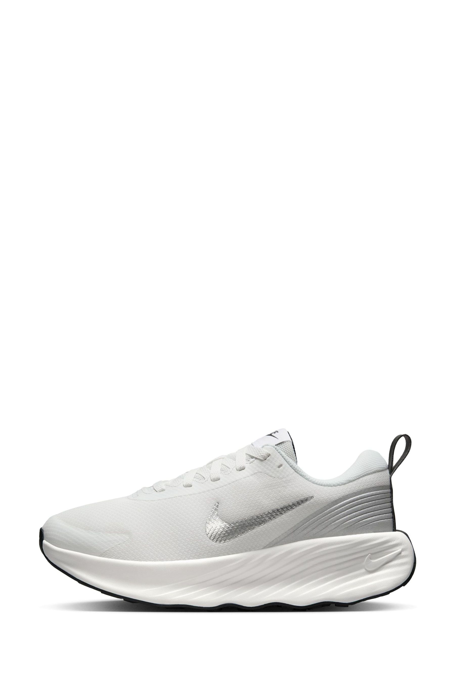 Silver nike online online