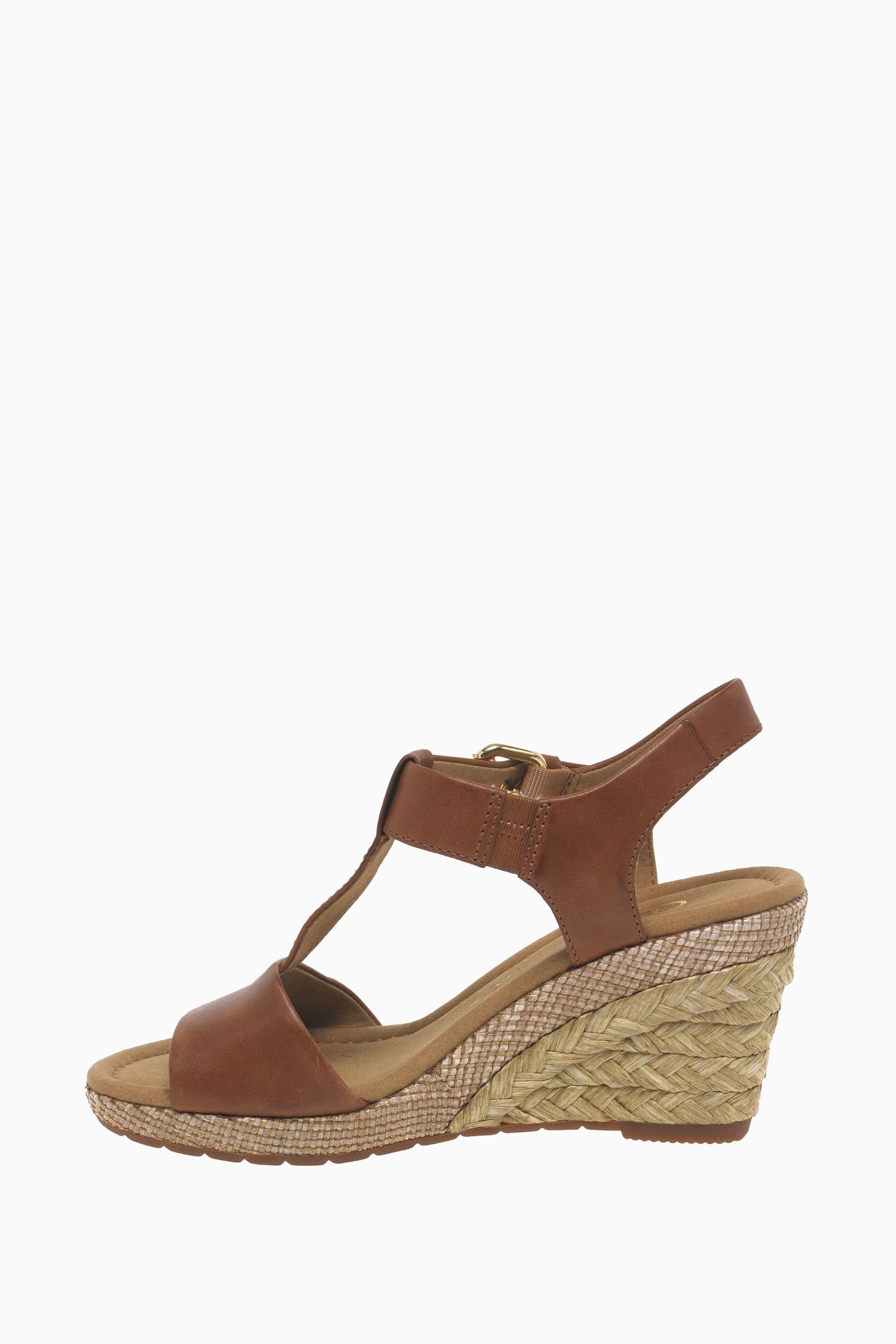Gabor discount peanut sandals
