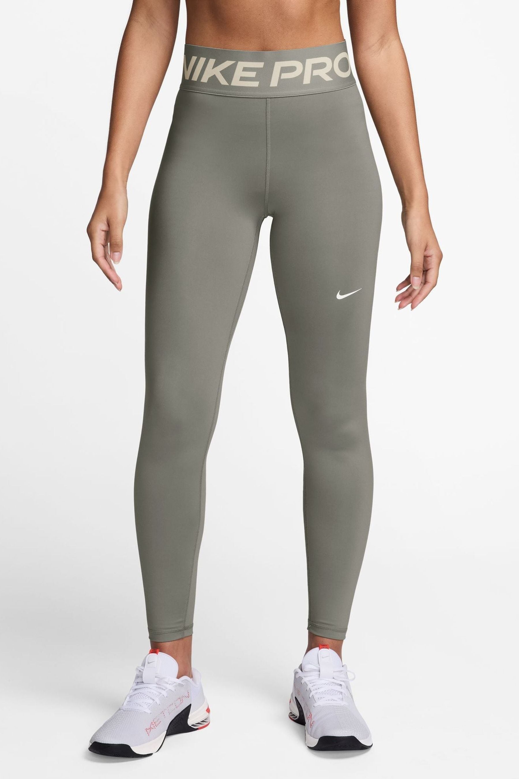 Nike pro khaki leggings deals
