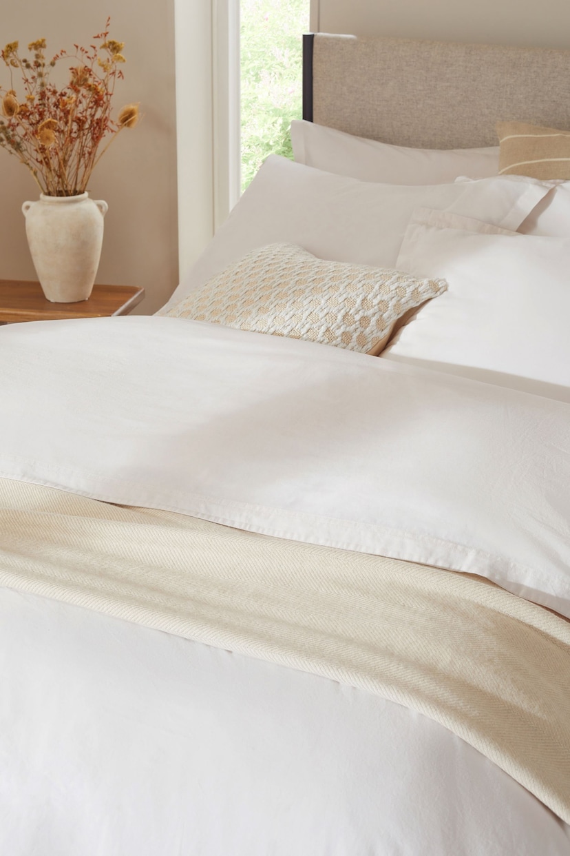 White 100% Washed Cotton Duvet Cover and Pillowcase Set - Image 2 of 4