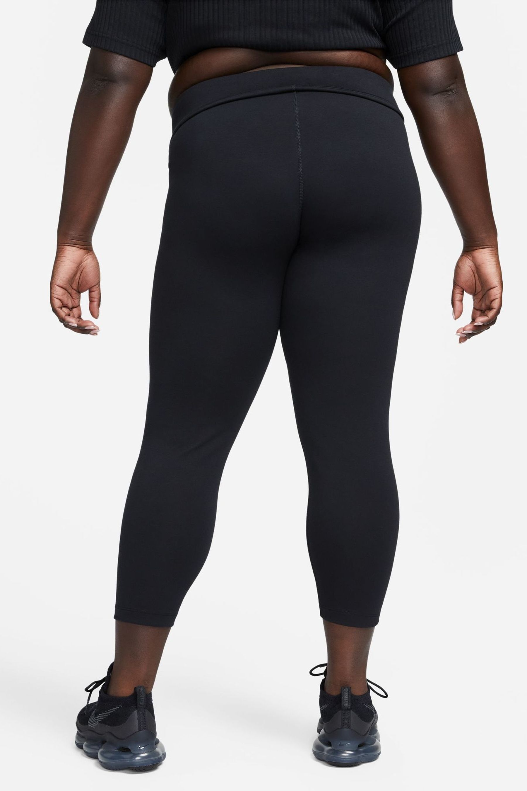 Nike store curve leggings