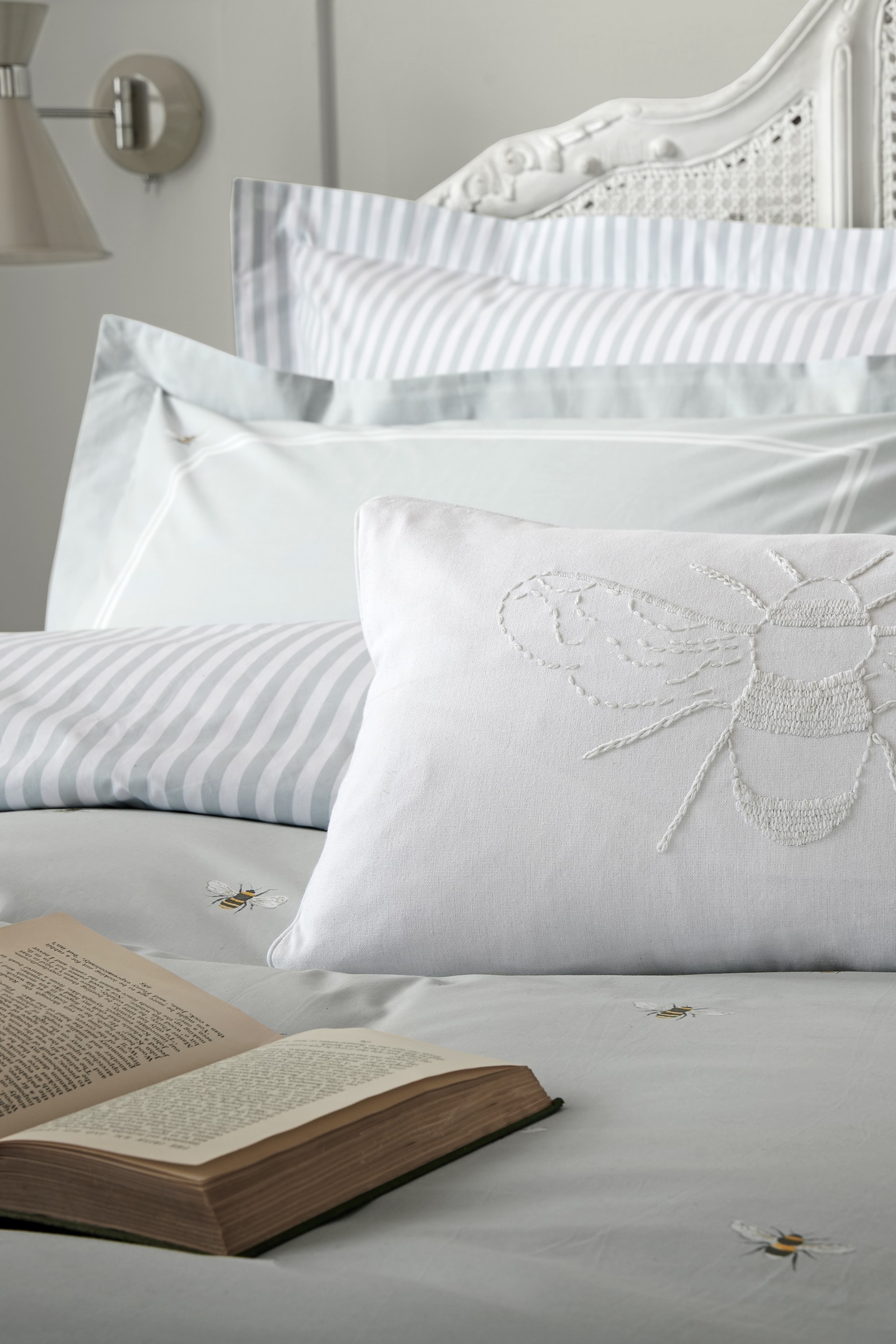 Sophie Allport Grey Bees Cotton Duvet Cover and Pillowcase Set - Image 2 of 2